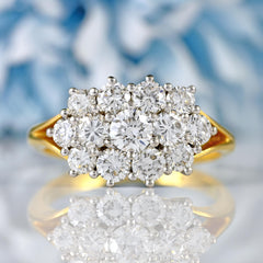 Cluster Diamond Rings