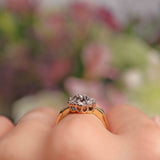 Ellibelle Jewellery Vintage 1977 Diamond 18ct Gold Daisy Cluster Ring (0.70ct)