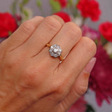 Ellibelle Jewellery Vintage 1990 Diamond 18ct Gold Daisy Cluster Ring (0.60cts)