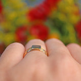 Ellibelle Jewellery Antique Victorian 18ct Gold Signet Ring