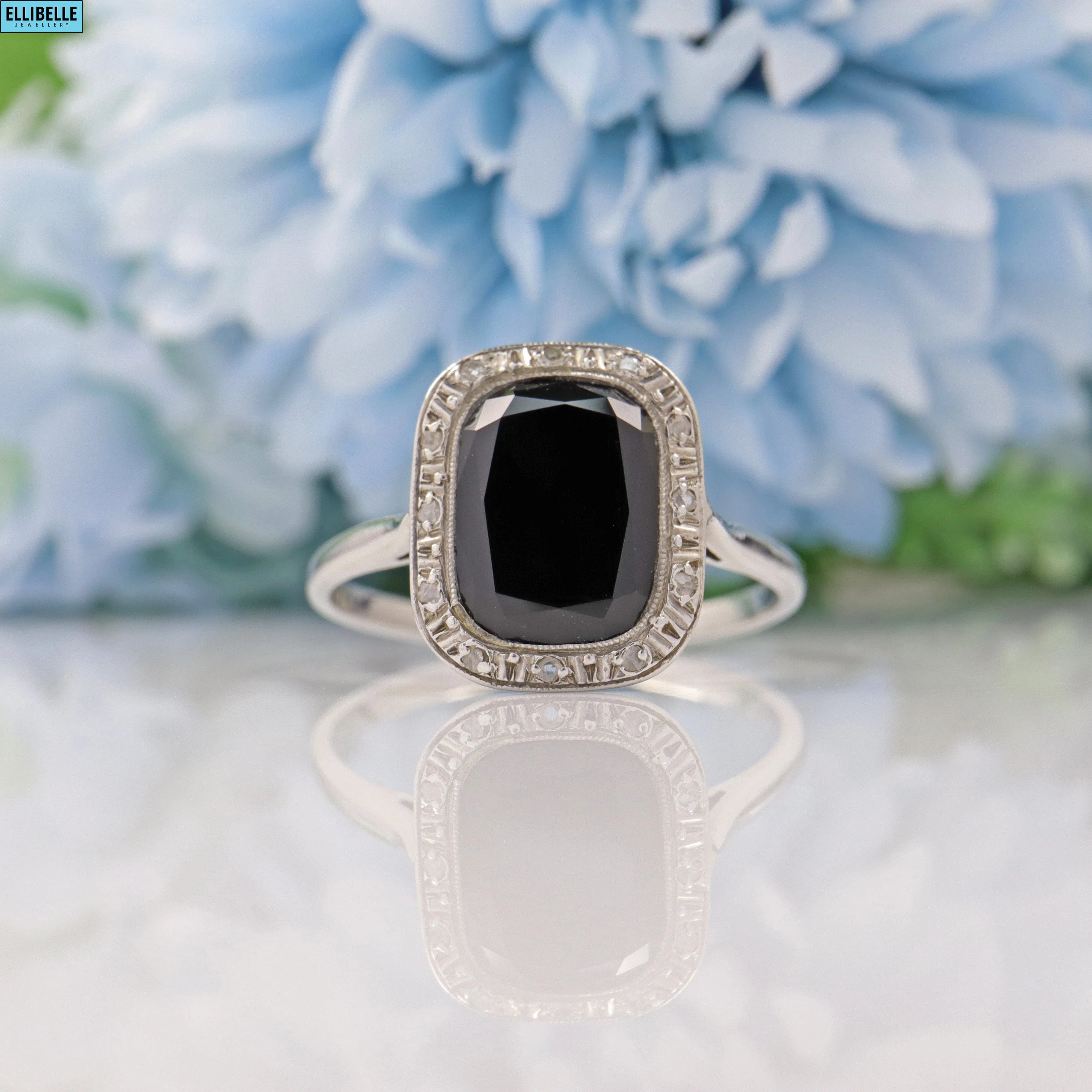 ART DECO BLACK ONYX DIAMOND PLATINUM PANEL RING
