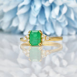 Ellibelle Jewellery VINTAGE EMERALD & DIAMOND 18CT GOLD RING