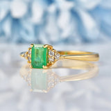 Ellibelle Jewellery Vintage Natural Emerald & Diamond 18ct Gold Ring