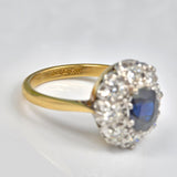 VINTAGE SAPPHIRE & DIAMOND 18CT GOLD CLUSTER RING