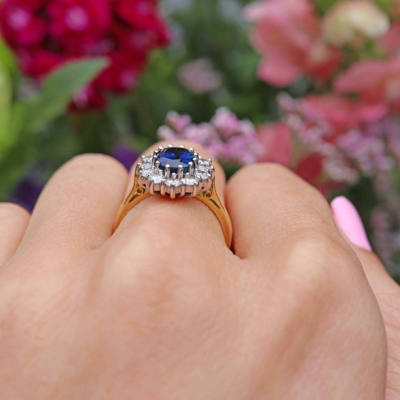 Vintage 1997 Sapphire & Diamond 18ct Gold Cluster Engagement Ring