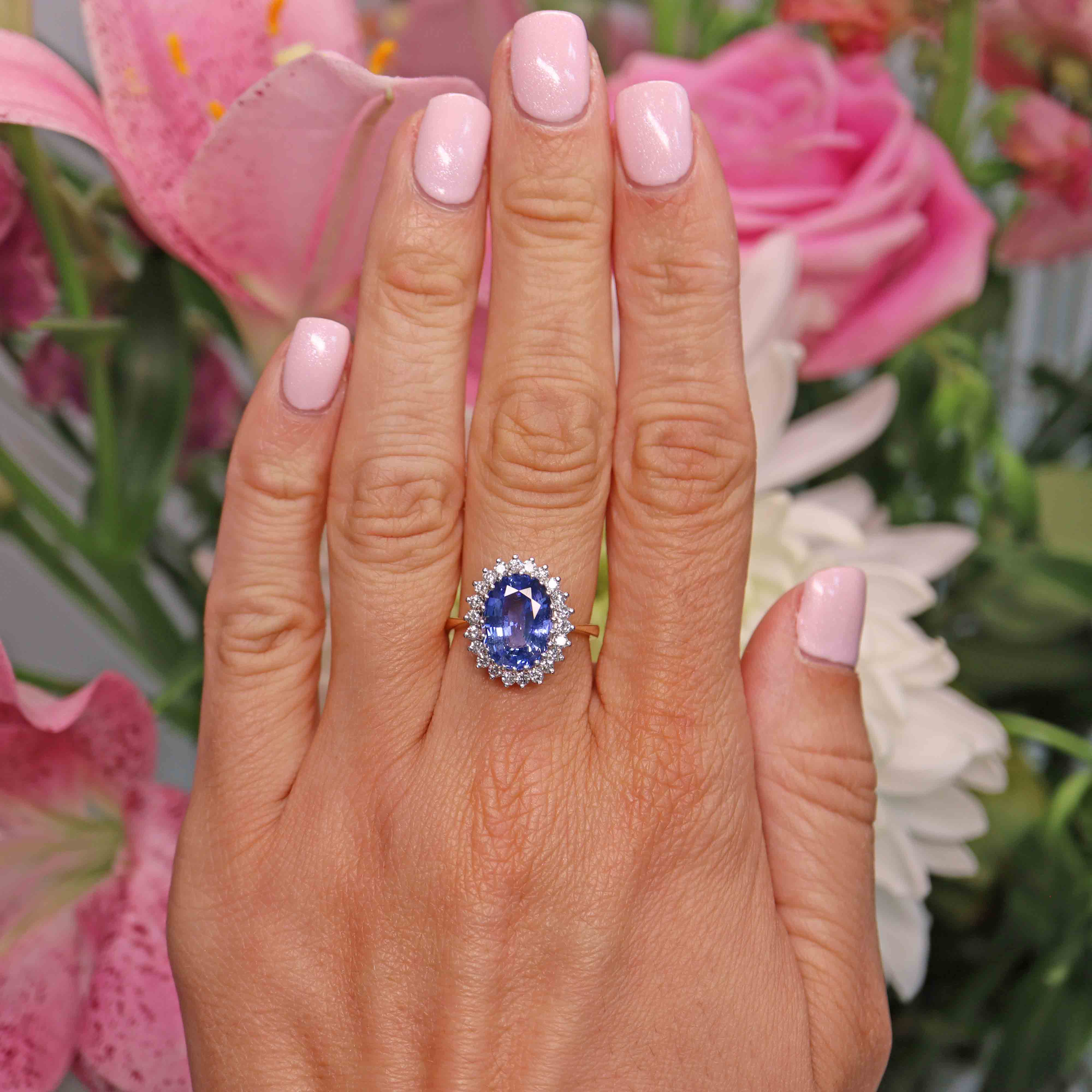 Vintage 1985 Ceylon Sapphire & Diamond 18ct Gold Cluster Engagement Ring (4.60ct)