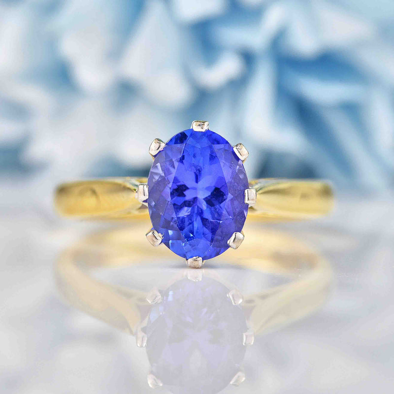 Tanzanite 18ct Gold Solitaire Engagement Ring