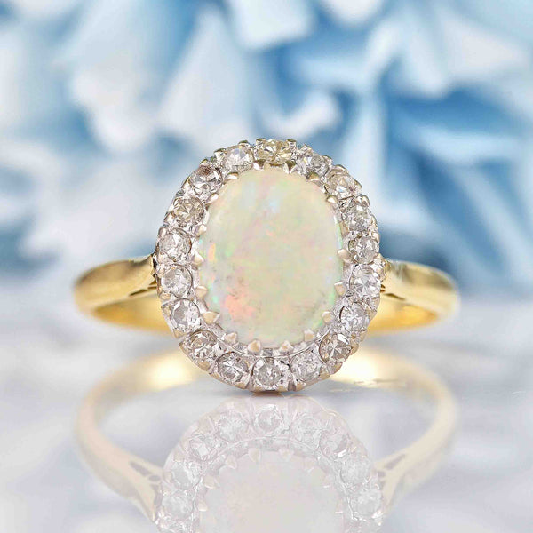 Vintage 1970s Opal & Diamond 18ct Gold Cluster Ring