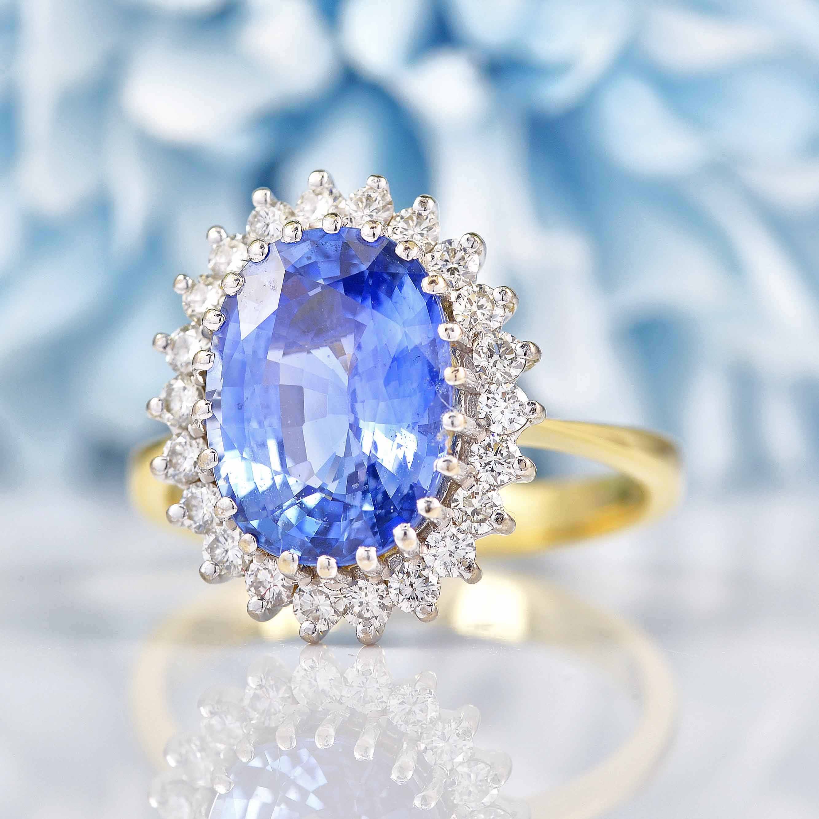 Vintage 1985 Ceylon Sapphire & Diamond 18ct Gold Cluster Engagement Ring (4.60ct)