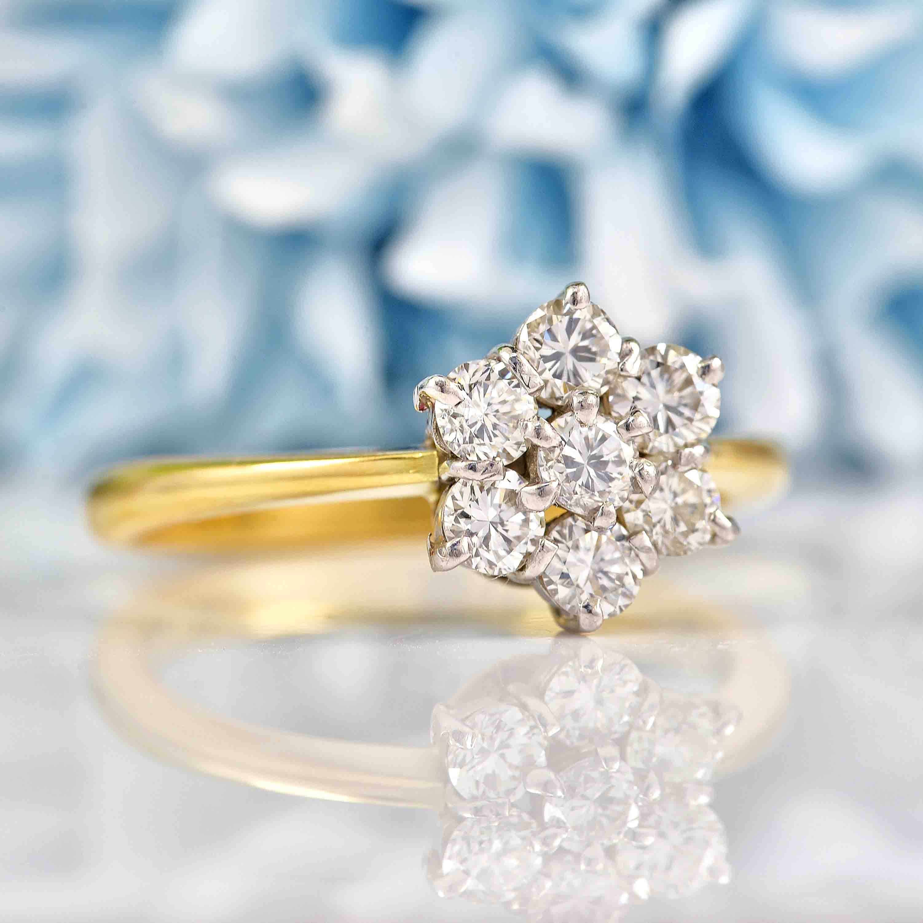 Ellibelle Jewellery 18ct Gold Diamond Daisy Cluster Engagement Ring (1.05cts)