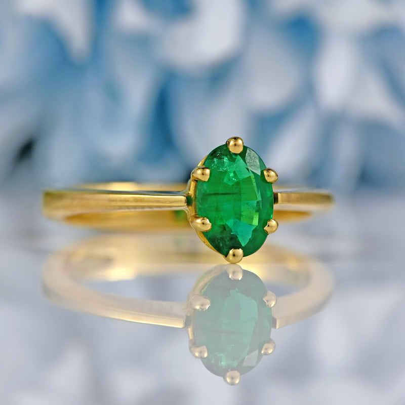 Ellibelle Jewellery 18ct Gold Oval Emerald Solitaire Ring