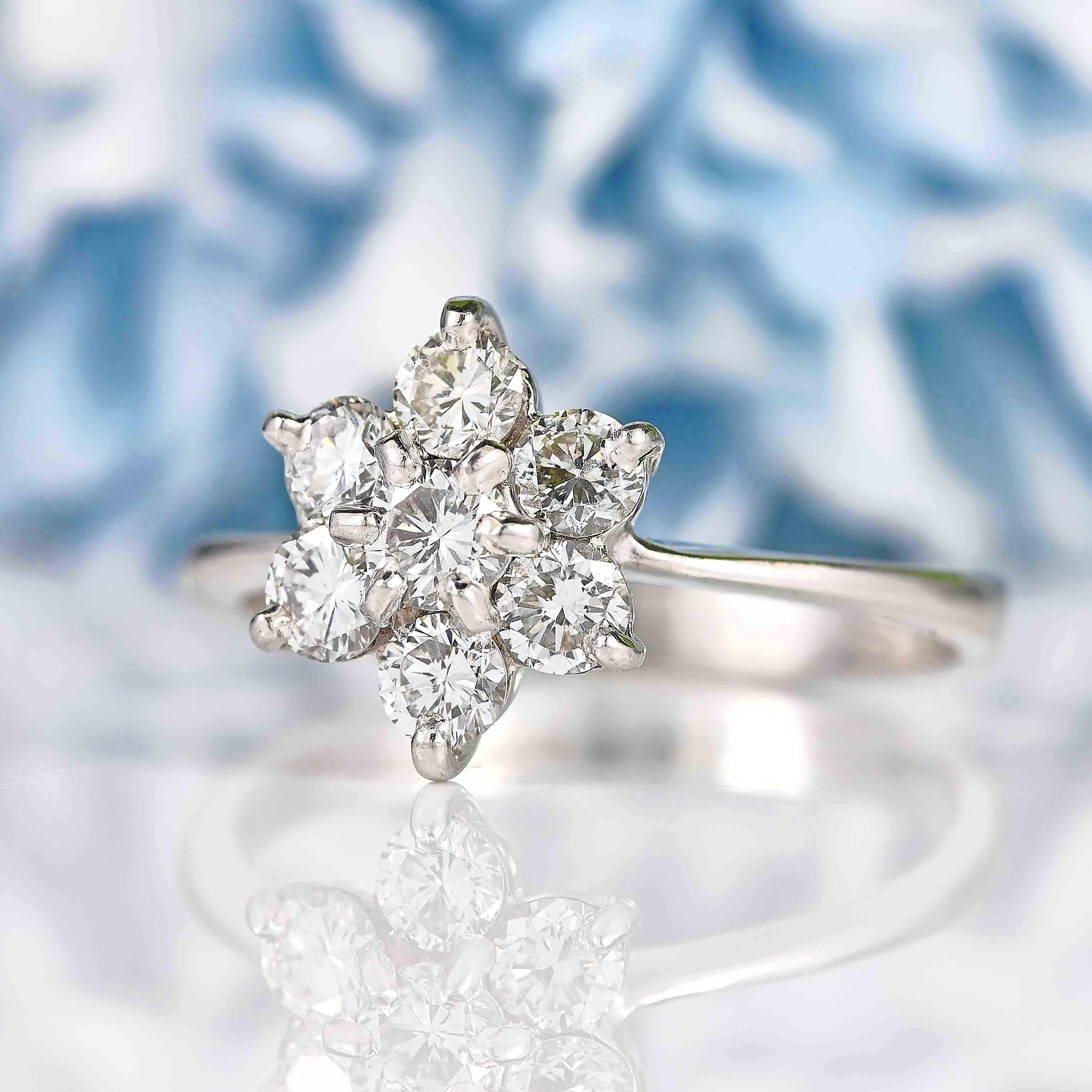 Ellibelle Jewellery 18ct White Gold Diamond Daisy Cluster Ring (0.96ct)