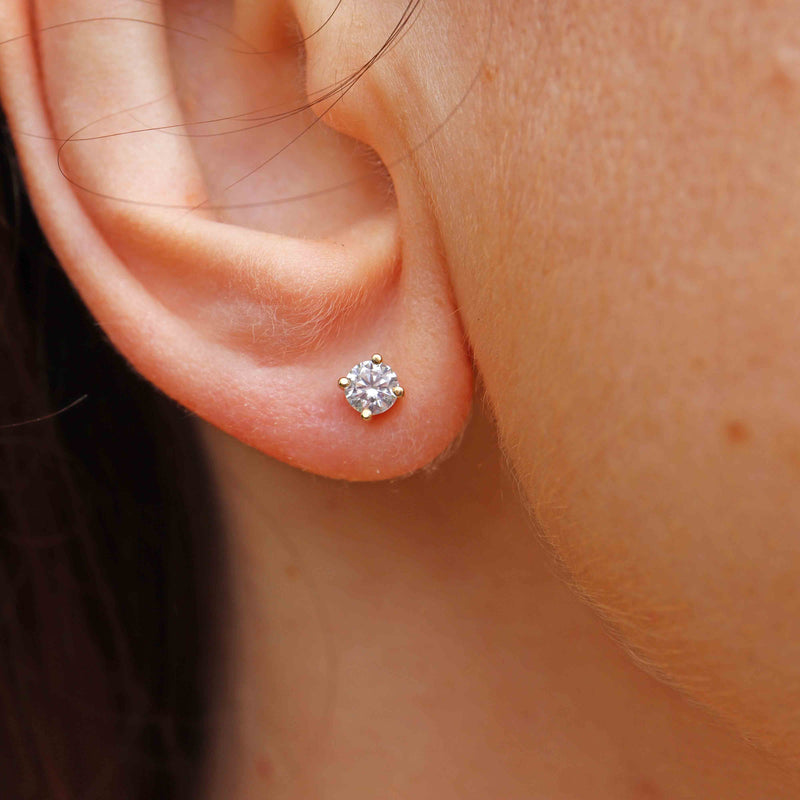 Ellibelle Jewellery 18ct Yellow Gold Diamond Solitaire Stud Earrings (0.50cts)