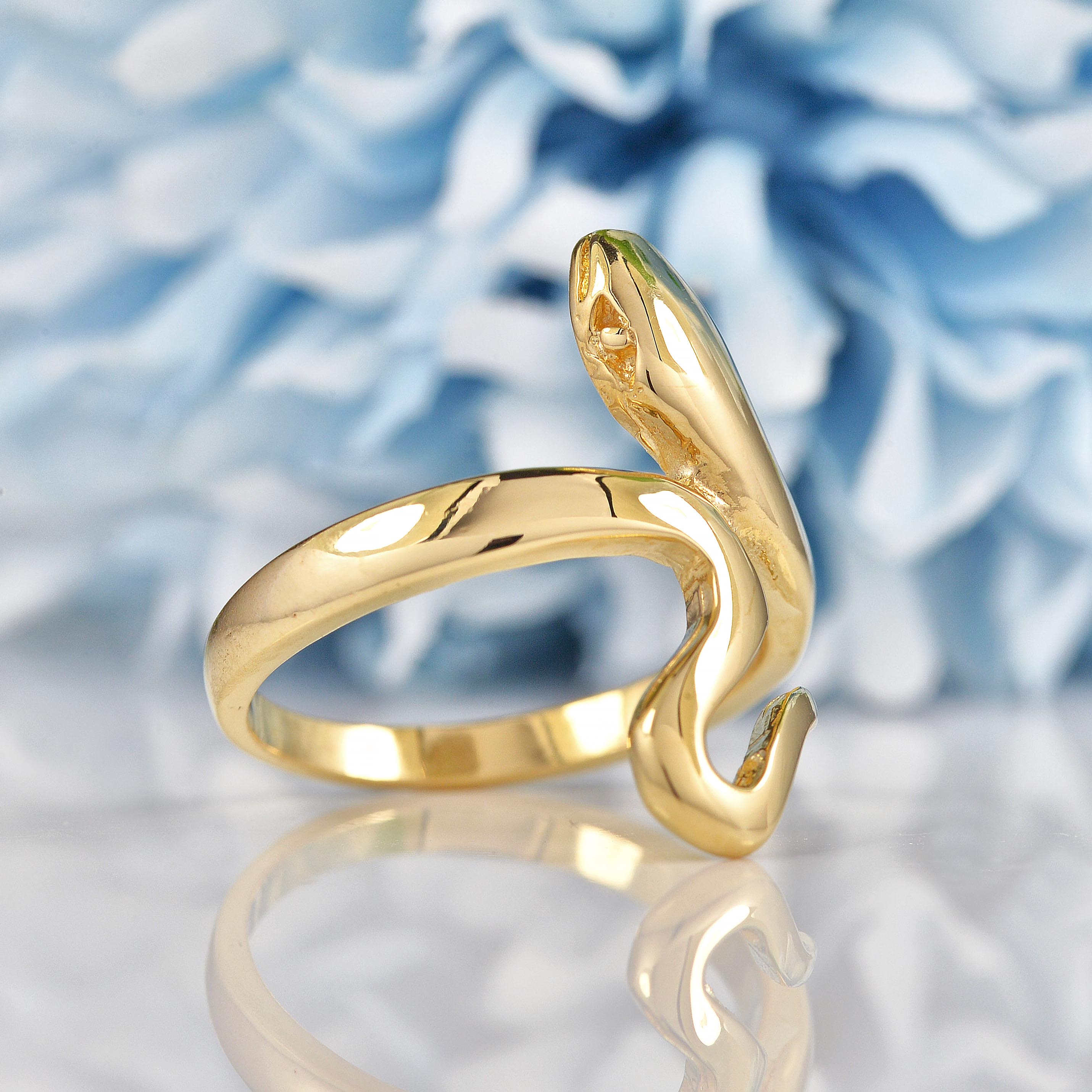 Ellibelle Jewellery 9ct Yellow Gold Snake Ring