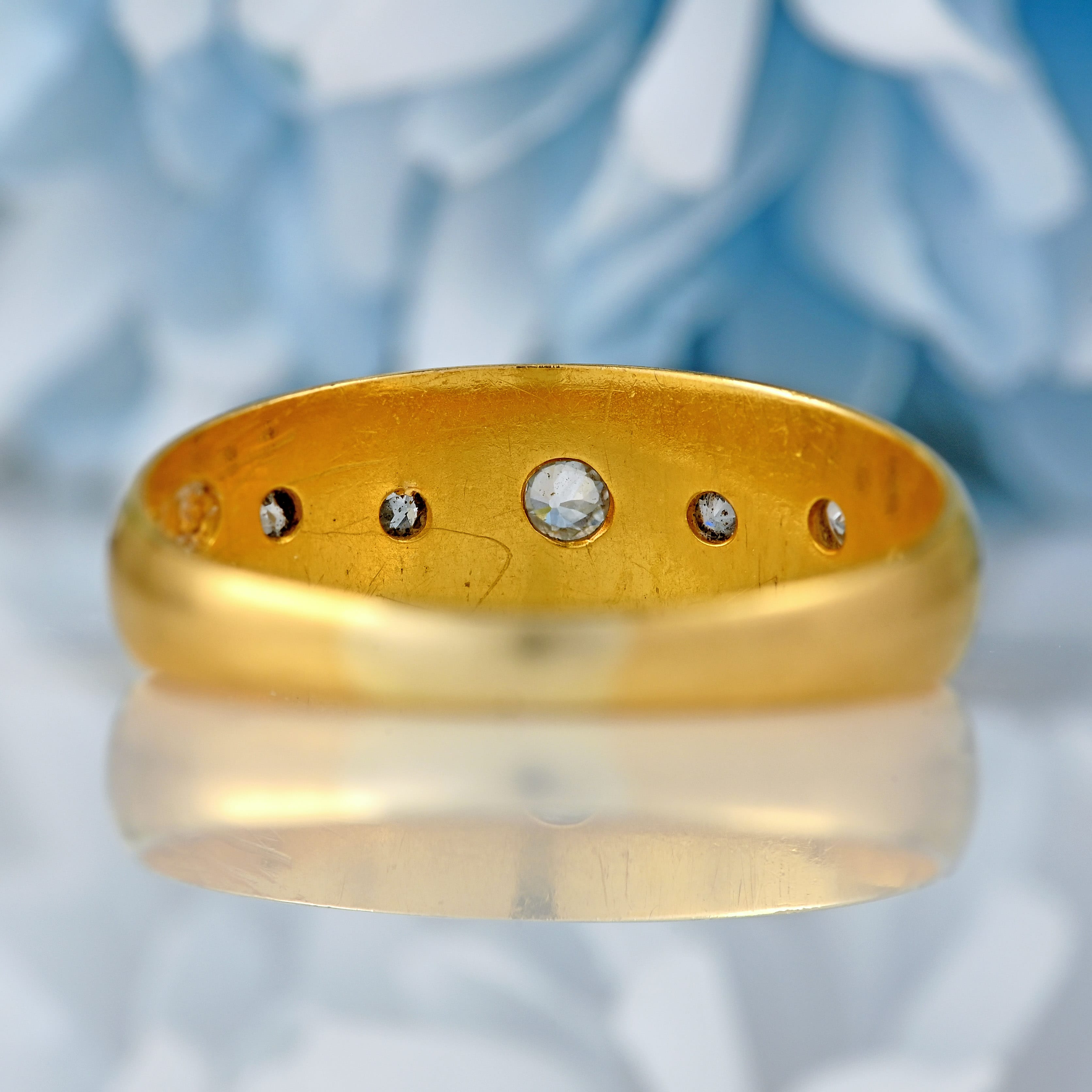 Ellibelle Jewellery Antique Edwardian Five-Stone Diamond 18ct Gold Starburst Gypsy Ring