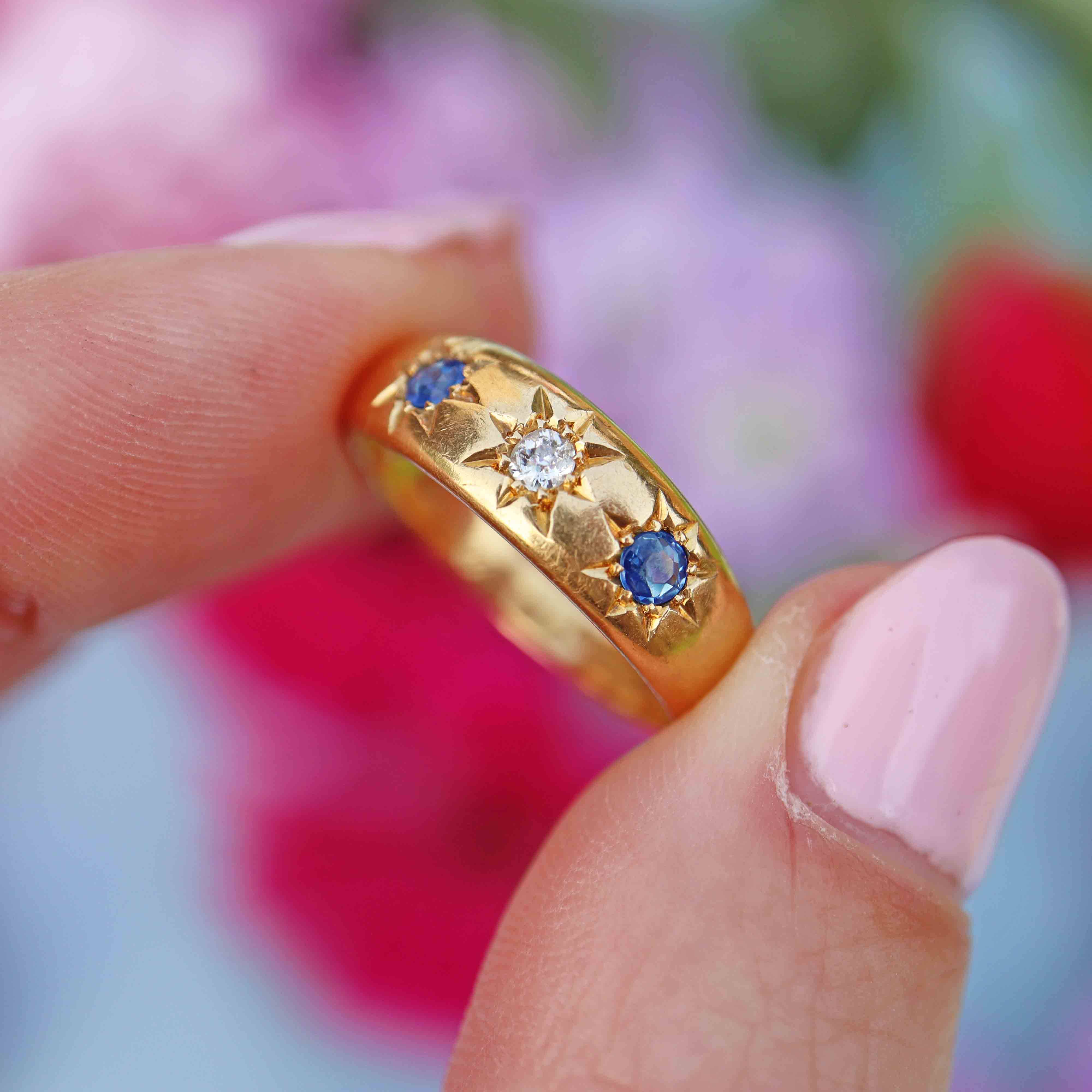 Ellibelle Jewellery Antique Edwardian Sapphire & Diamond 18ct Gold Three-Stone Starburst Gypsy Ring
