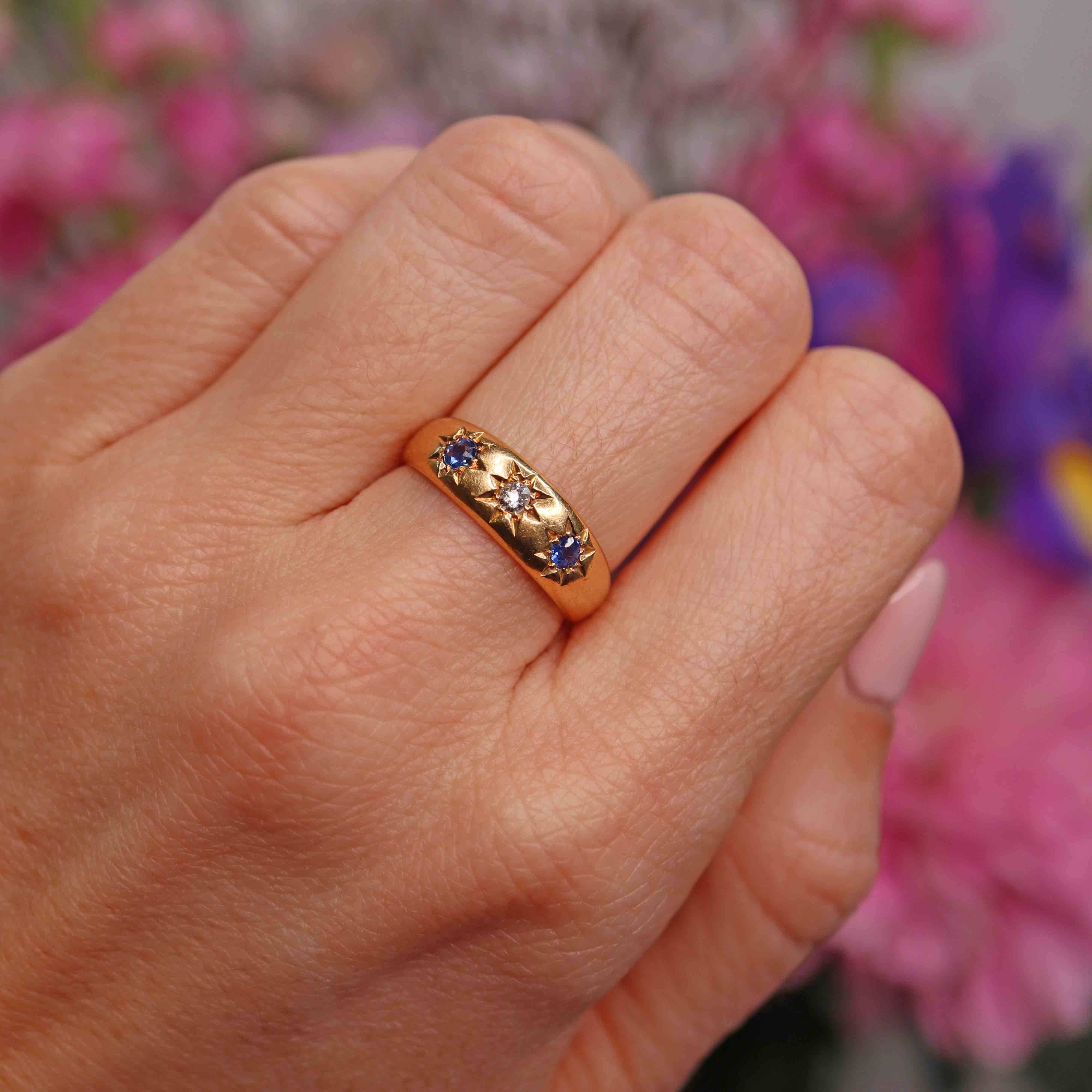 Ellibelle Jewellery Antique Edwardian Sapphire & Diamond 18ct Gold Three-Stone Starburst Gypsy Ring