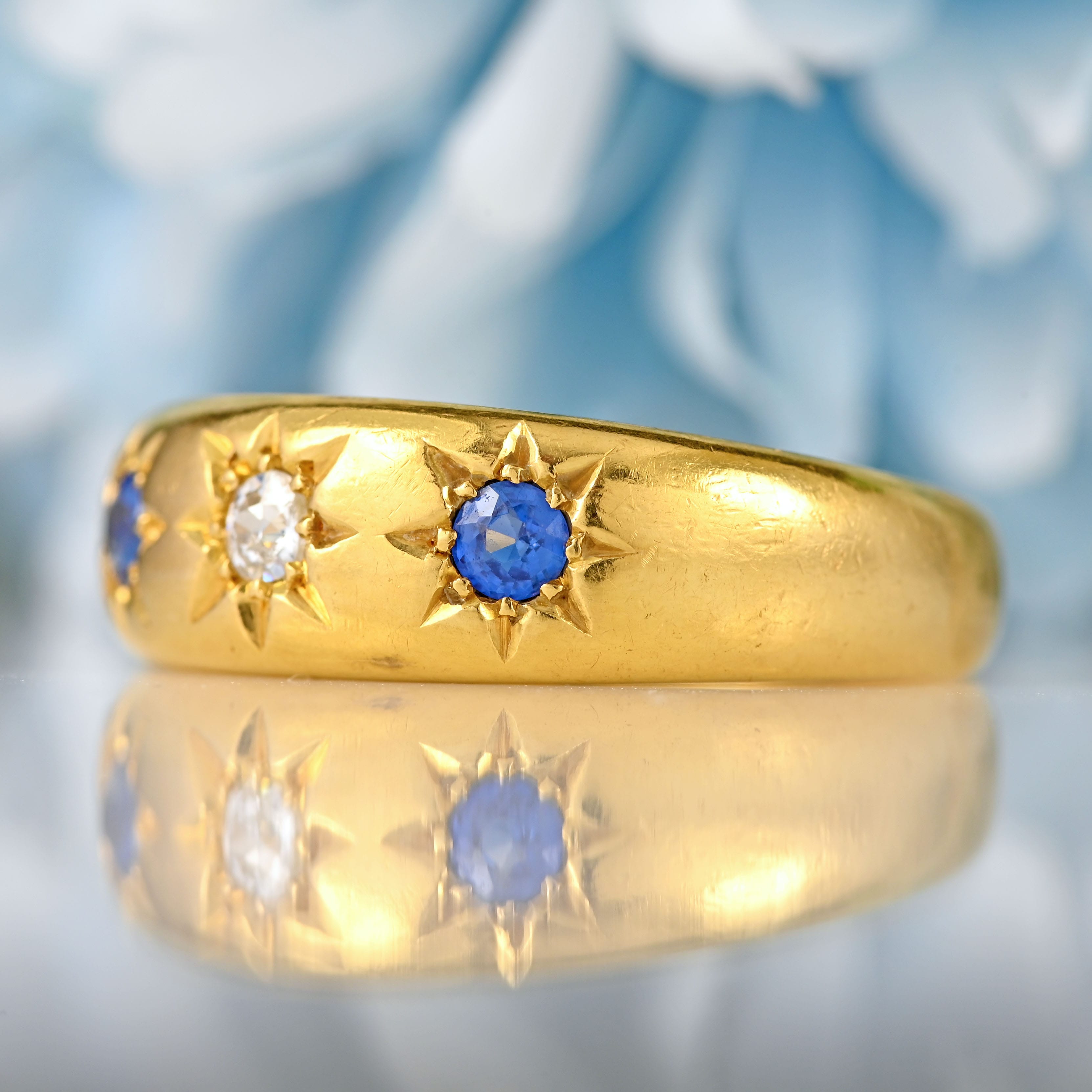 Ellibelle Jewellery Antique Edwardian Sapphire & Diamond 18ct Gold Three-Stone Starburst Gypsy Ring