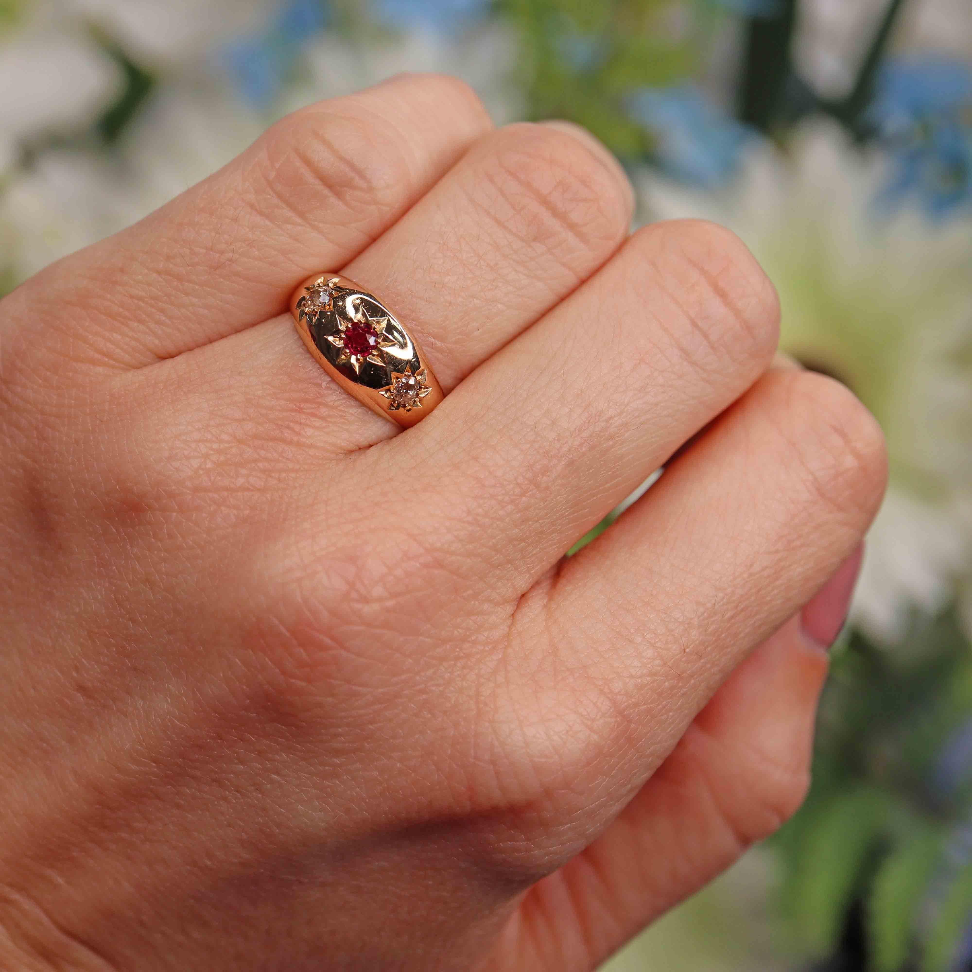 Antique Ruby Old-Cut Diamond 18ct Gold Gypsy Ring