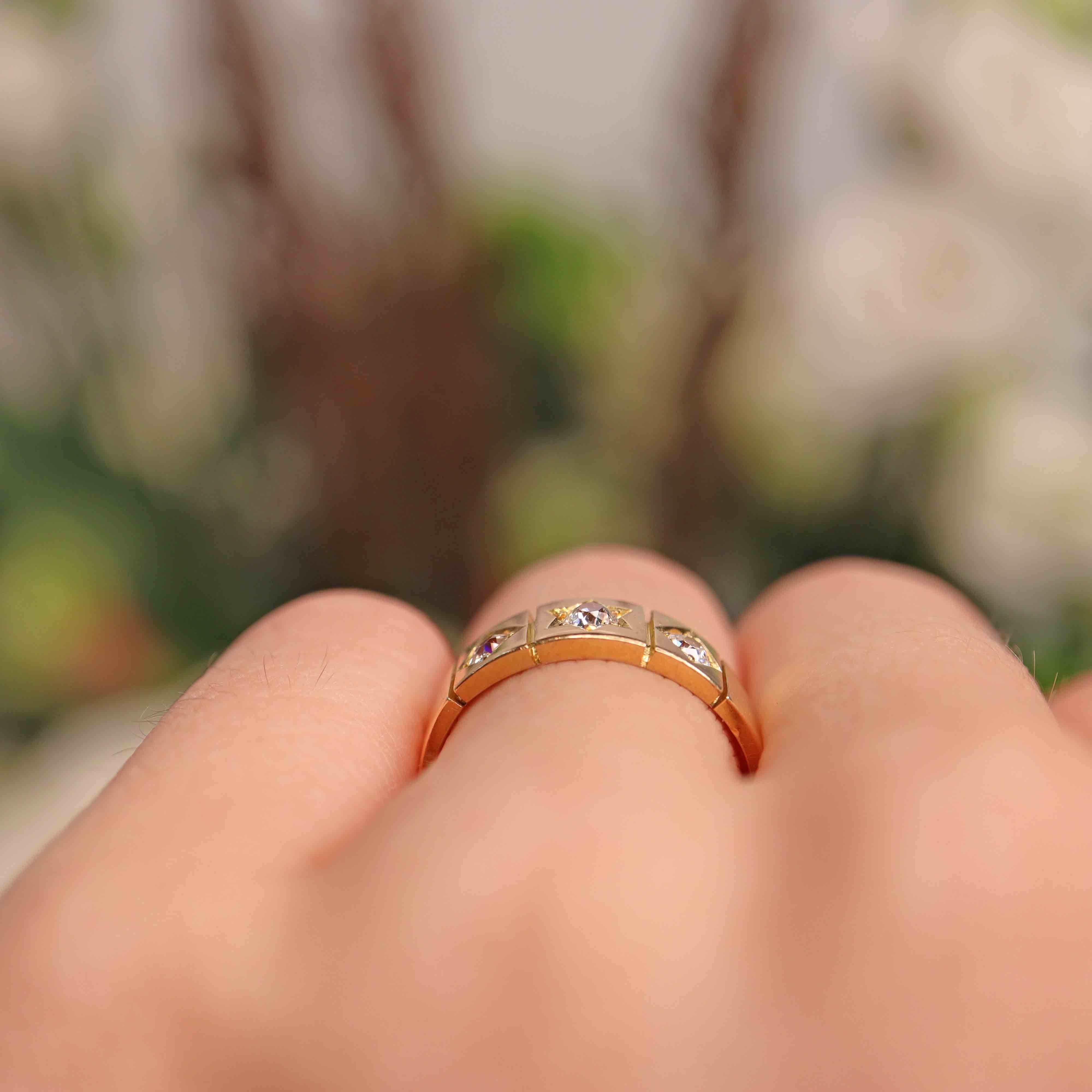 Ellibelle Jewellery Antique Victorian Old-Cut Diamond 18ct Gold Three-Stone Gypsy Ring
