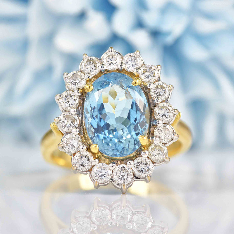 Ellibelle Jewellery Aquamarine & Diamond 18ct Gold Cluster Engagement Ring (3.05ct)