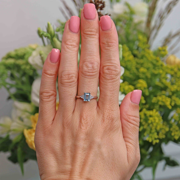 Ellibelle Jewellery Aquamarine & Diamond 18ct White Gold Seven-Stone Ring