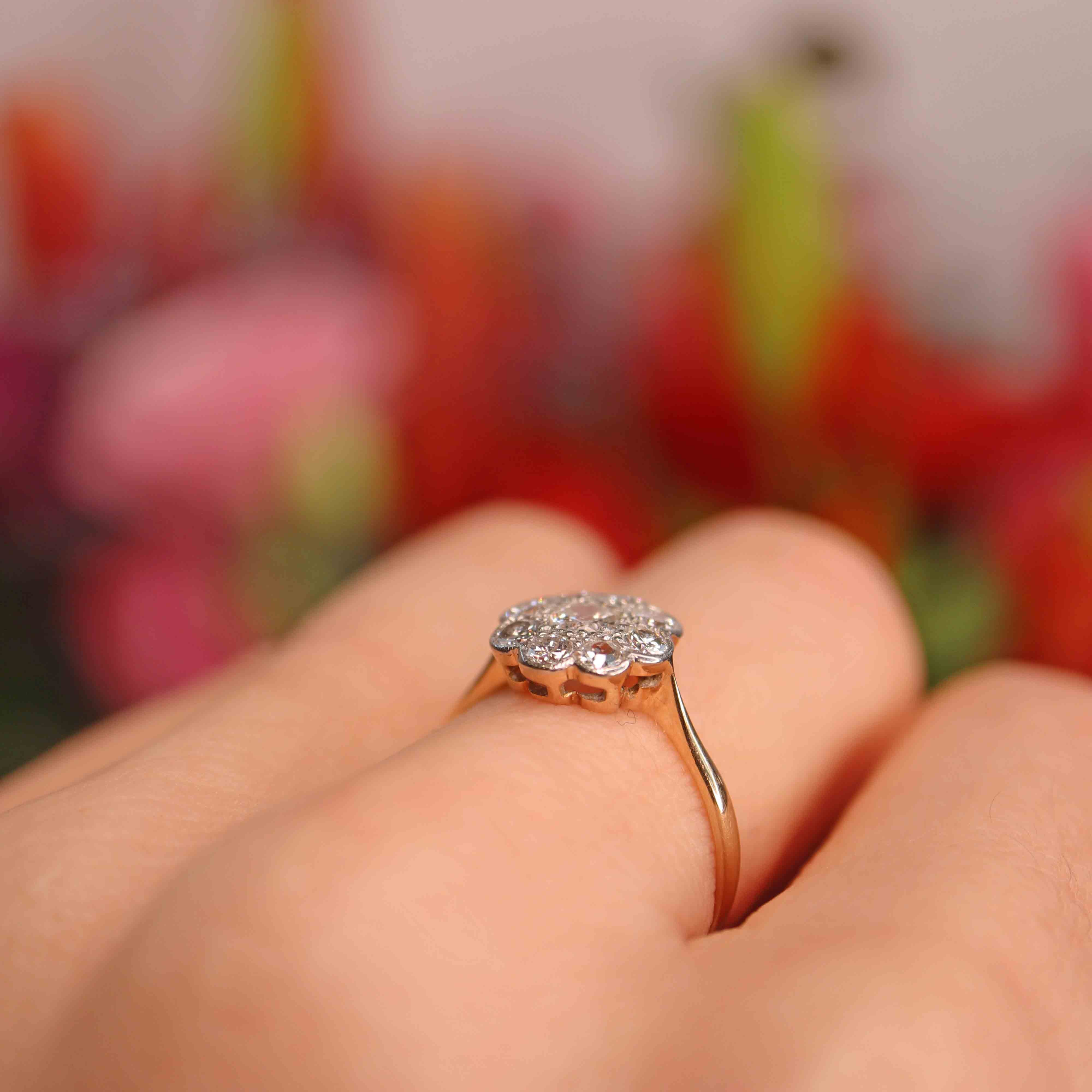 Ellibelle Jewellery Art Deco 18ct Gold & Platinum Nine-Stone Diamond Daisy Cluster Ring (0.55cts)