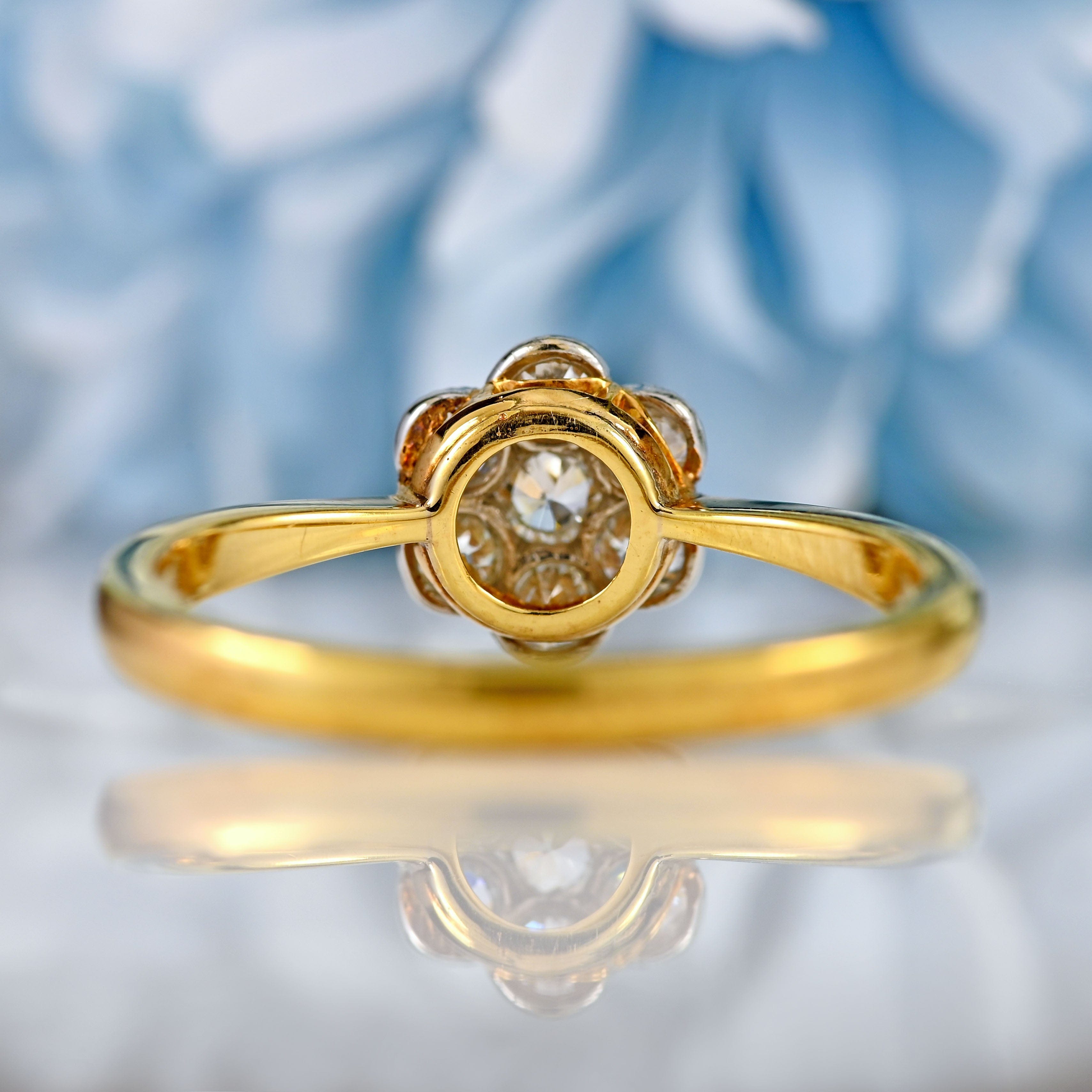 Ellibelle Jewellery Art Deco 18ct Gold & Platinum Seven-Stone Diamond Daisy Cluster Ring