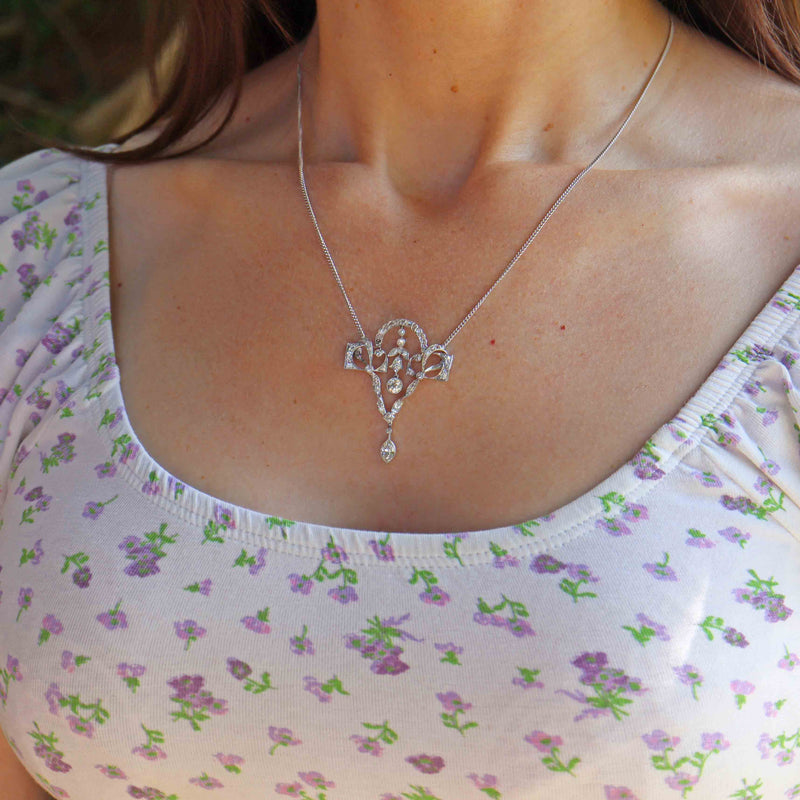 Ellibelle Jewellery Art Nouveau Platinum & White Gold Diamond Pendant Necklace (1.55cts)