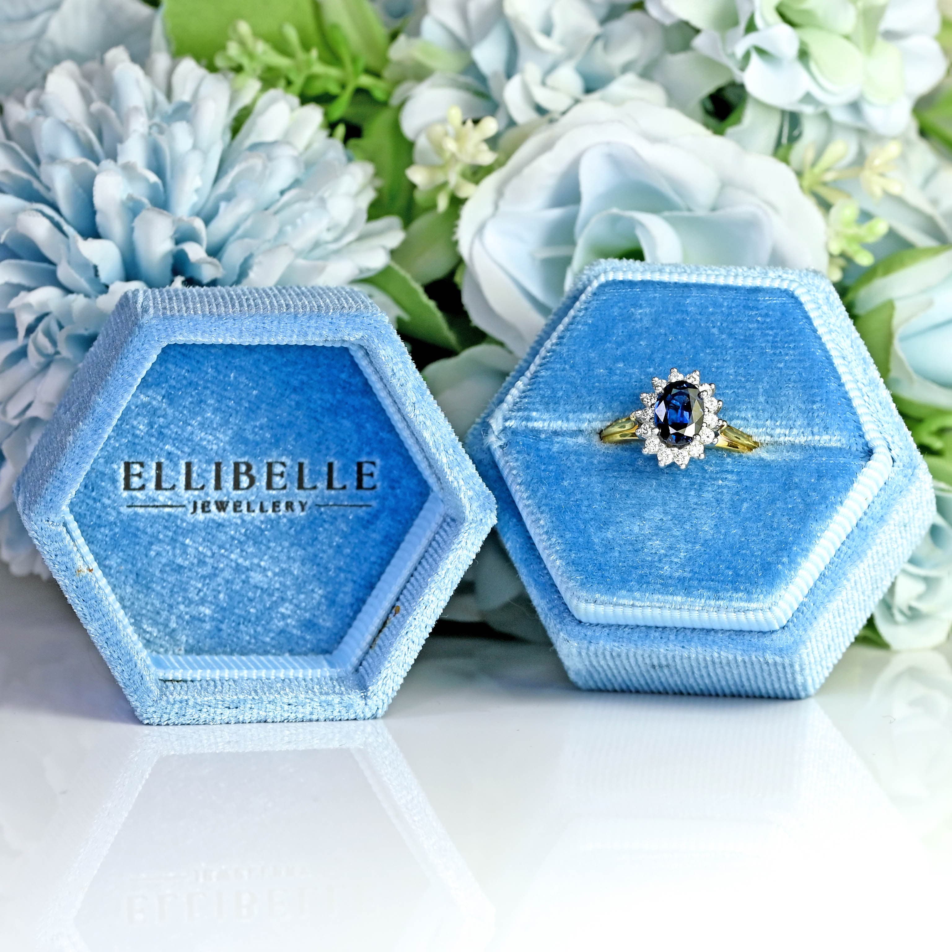 Ellibelle Jewellery Blue Sapphire & Diamond 18ct Gold Platinum Oval Cluster Ring (1.20cts)