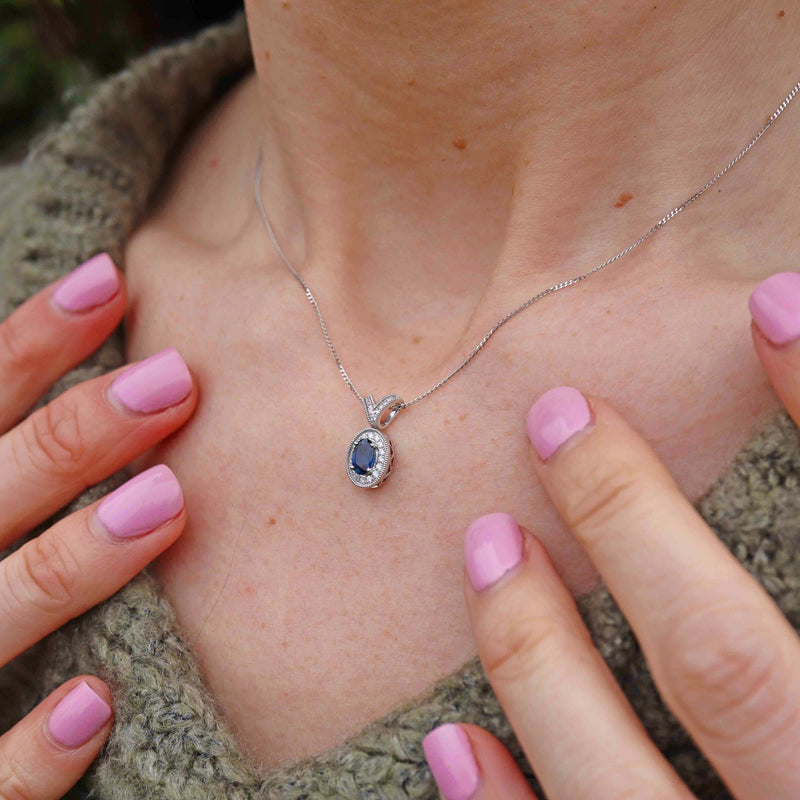 Ellibelle Jewellery Blue Sapphire & Diamond 18ct White Gold Pendant Necklace