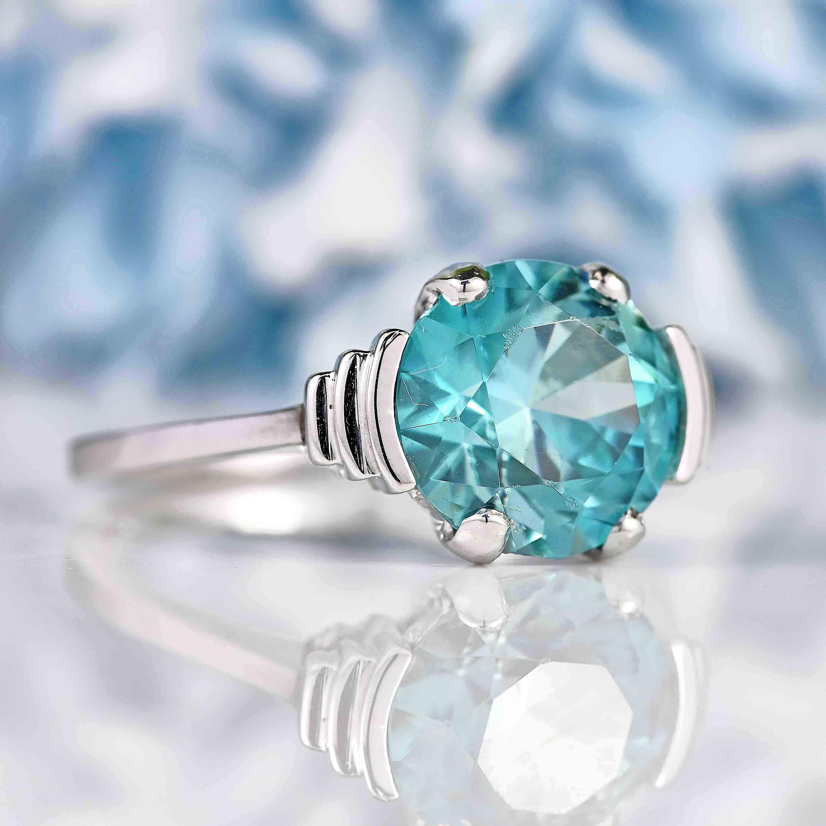 Ellibelle Jewellery Blue Zircon 9ct White Gold Single-Stone Ring (4.40ct)