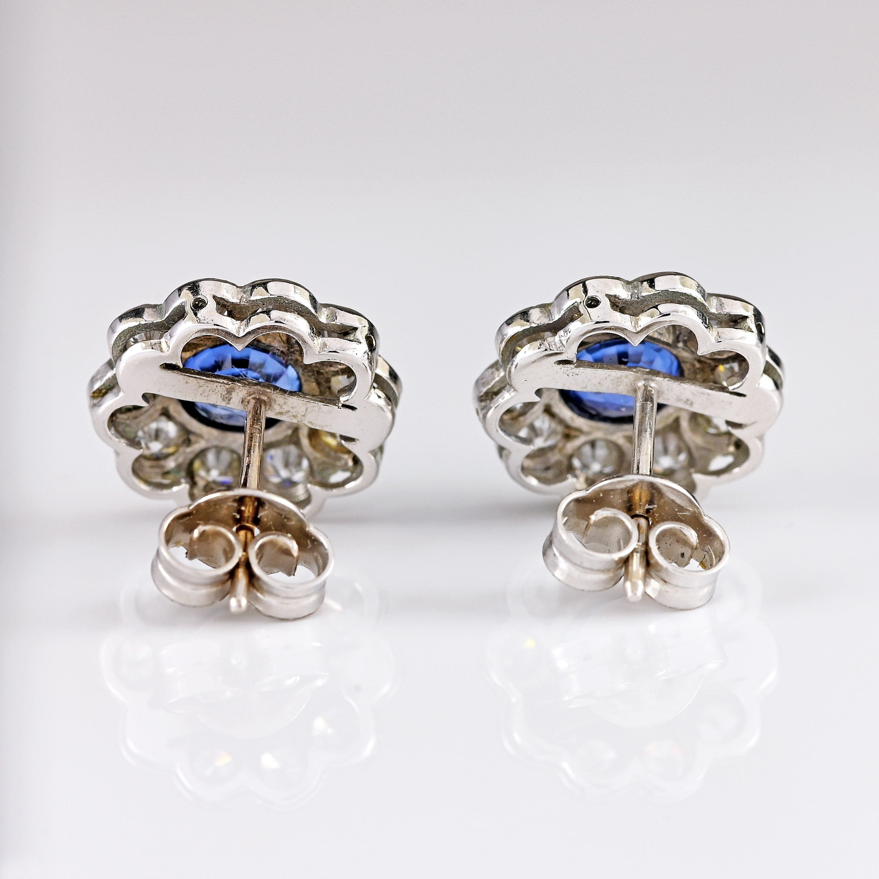 Ellibelle Jewellery Ceylon Sapphire & Diamond 18ct White Gold Daisy Cluster Stud Earrings