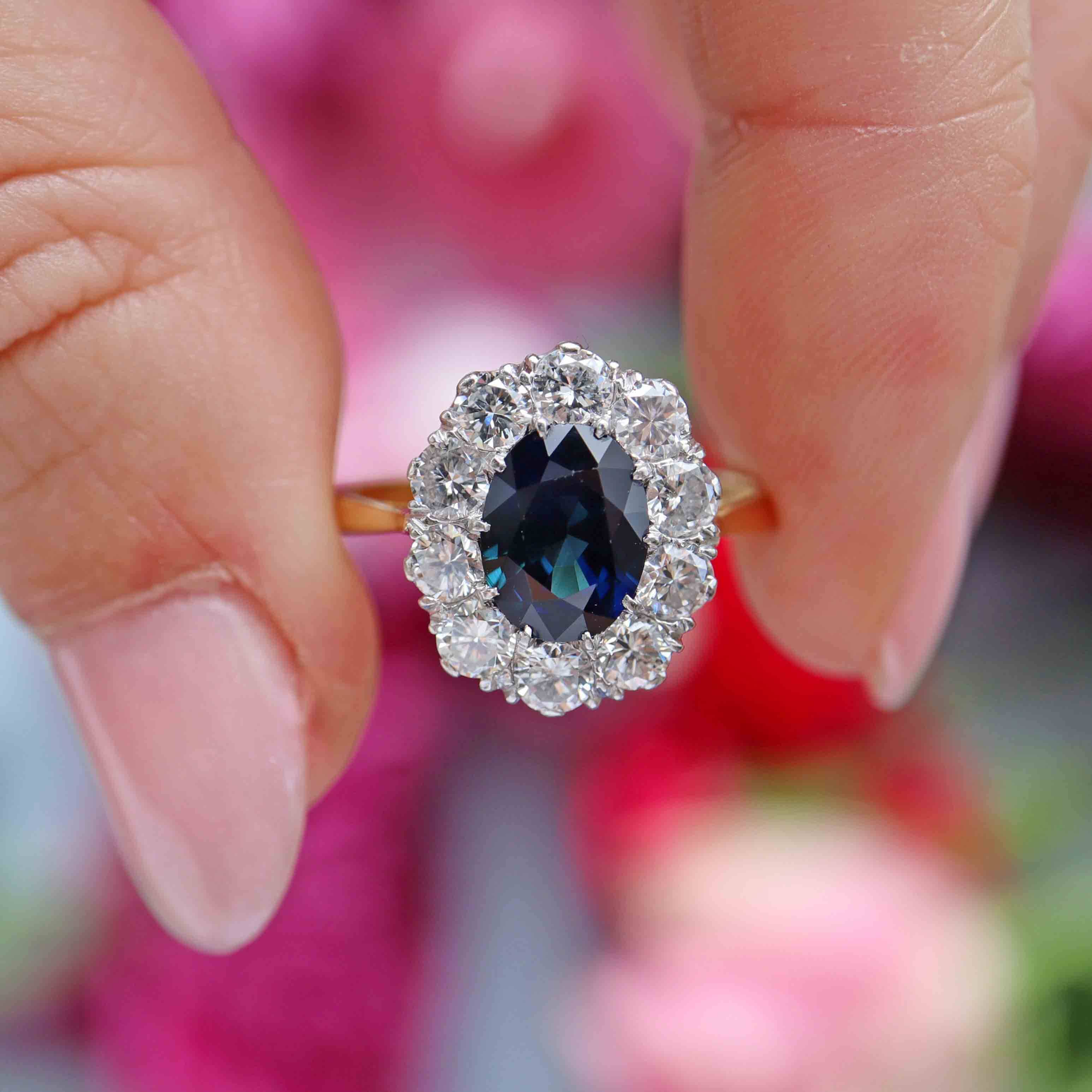 Ellibelle Jewellery Early 20th Century Sapphire & Diamond 18ct Gold Platinum Cluster Ring (1.80cts)
