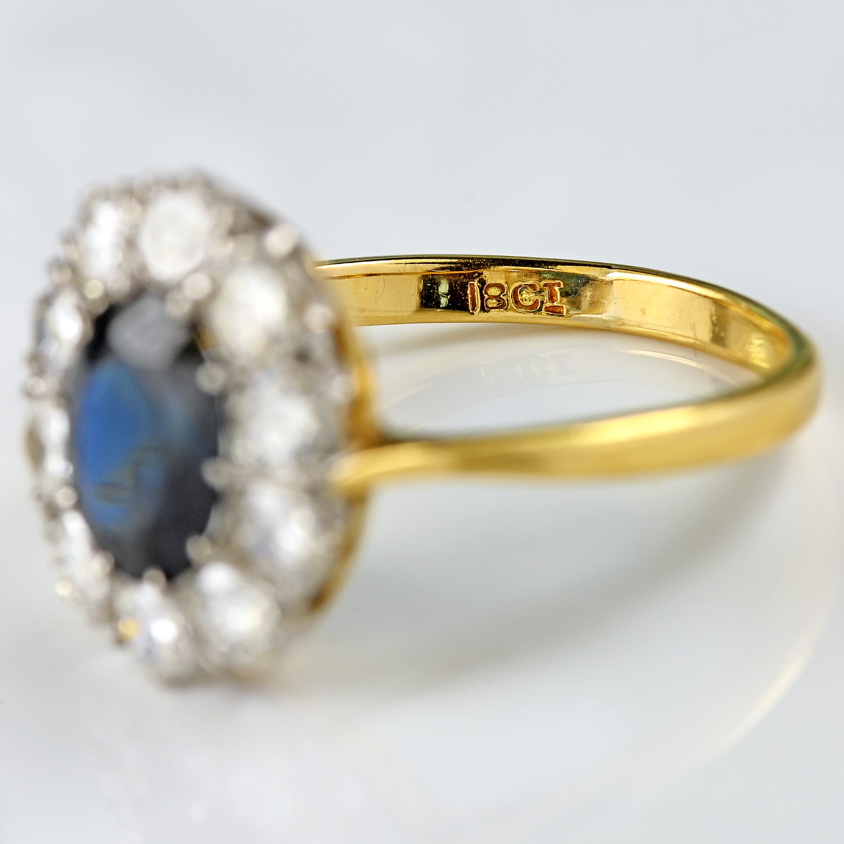 Ellibelle Jewellery Early 20th Century Sapphire & Diamond 18ct Gold Platinum Cluster Ring (1.80cts)