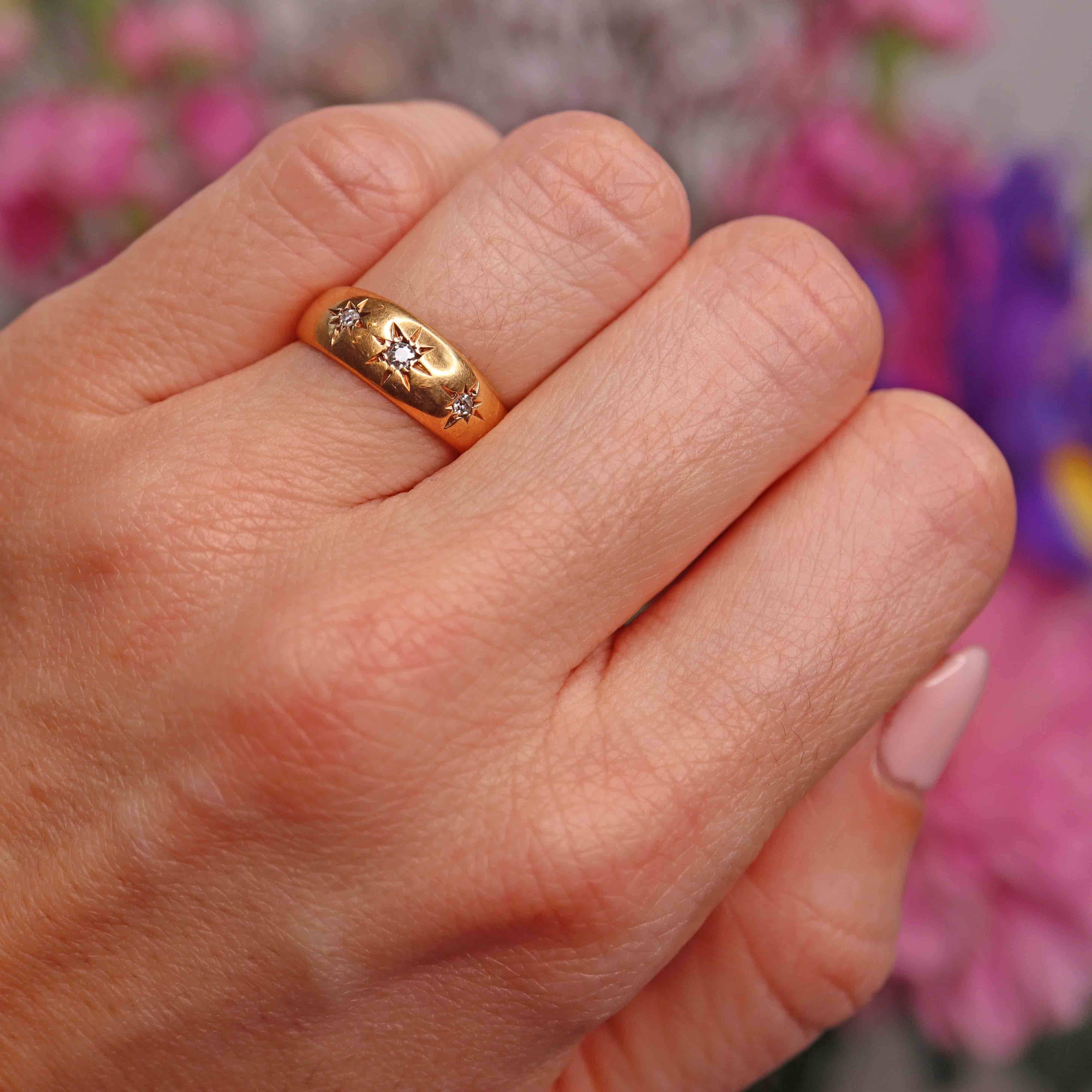 Ellibelle Jewellery Edwardian 1914 Diamond 18ct Gold Three-Stone Starburst Gypsy Ring