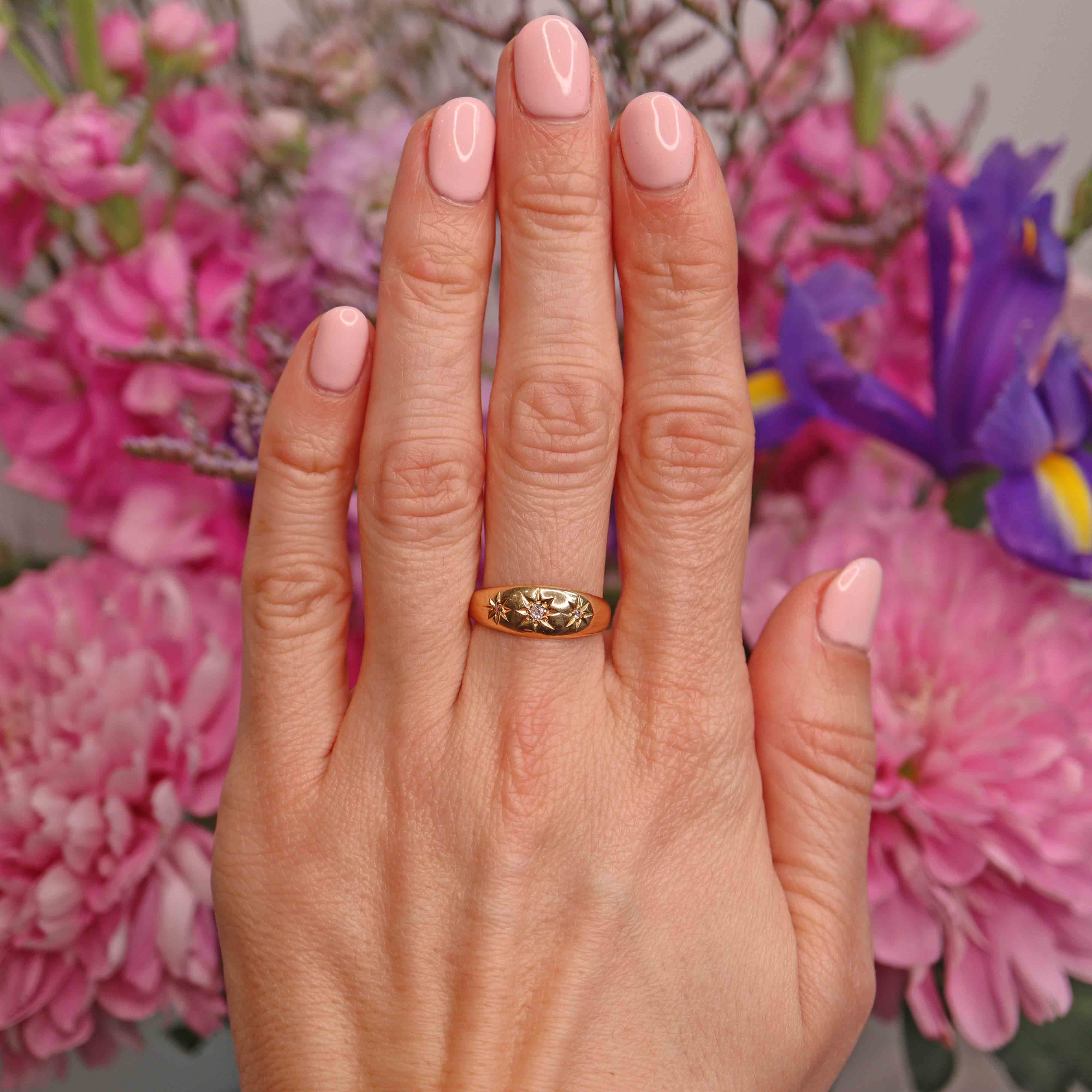 Ellibelle Jewellery Edwardian 1918 Diamond 18ct Gold Three-Stone Starburst Gypsy Ring