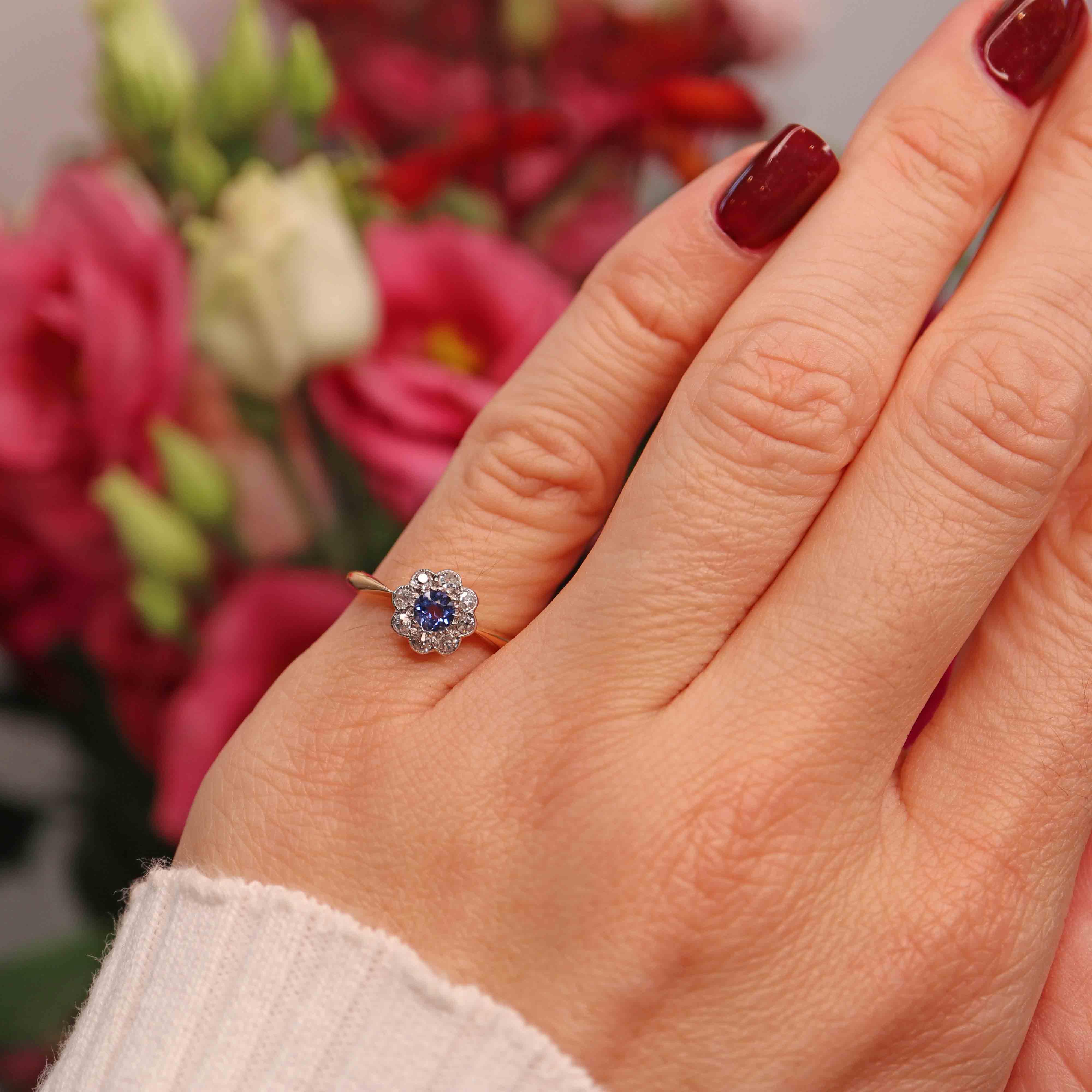 Ellibelle Jewellery Edwardian Ceylon Sapphire & Diamond 18ct Gold Daisy Ring