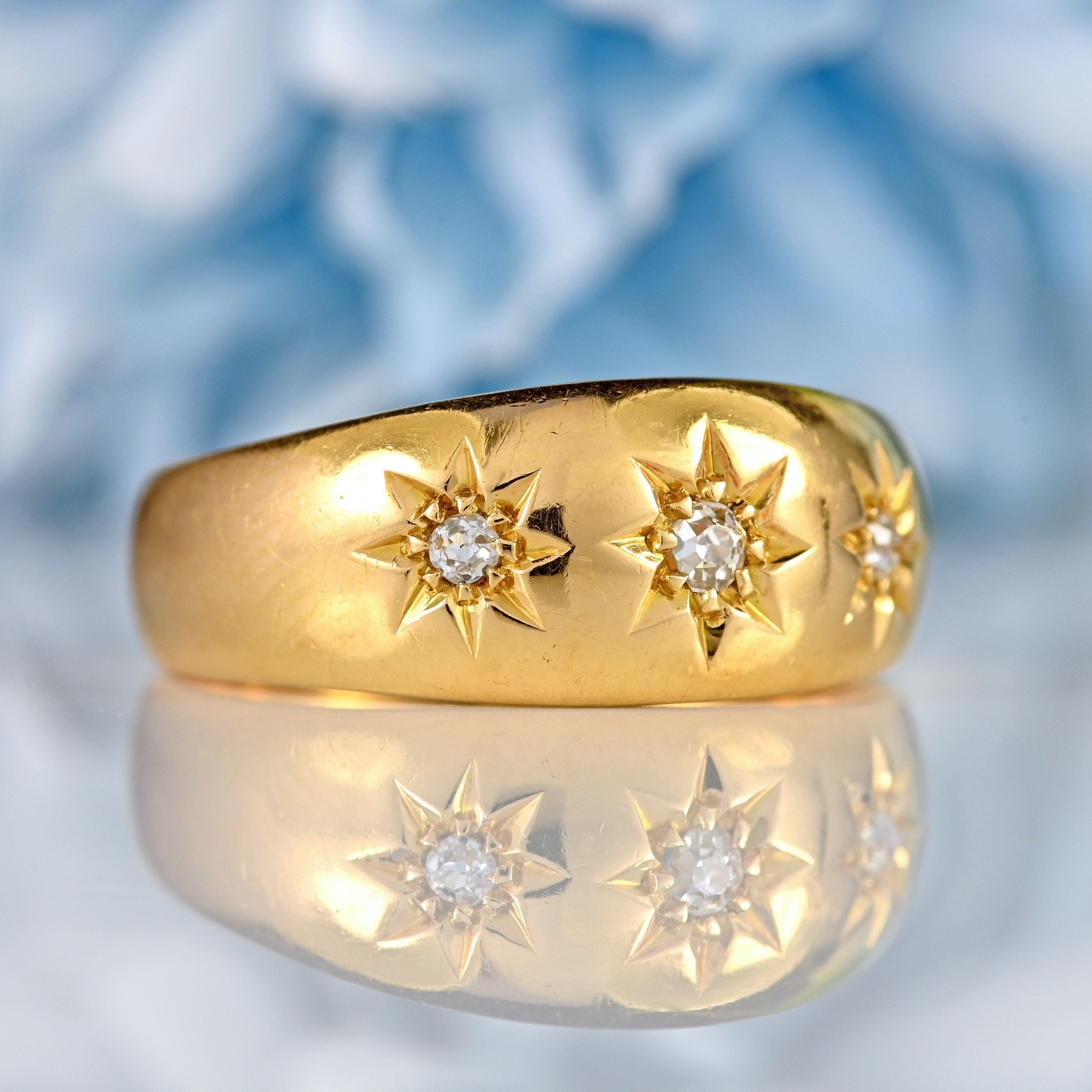 Ellibelle Jewellery Edwardian Diamond 18ct Gold Three-Stone Starburst Gypsy Ring