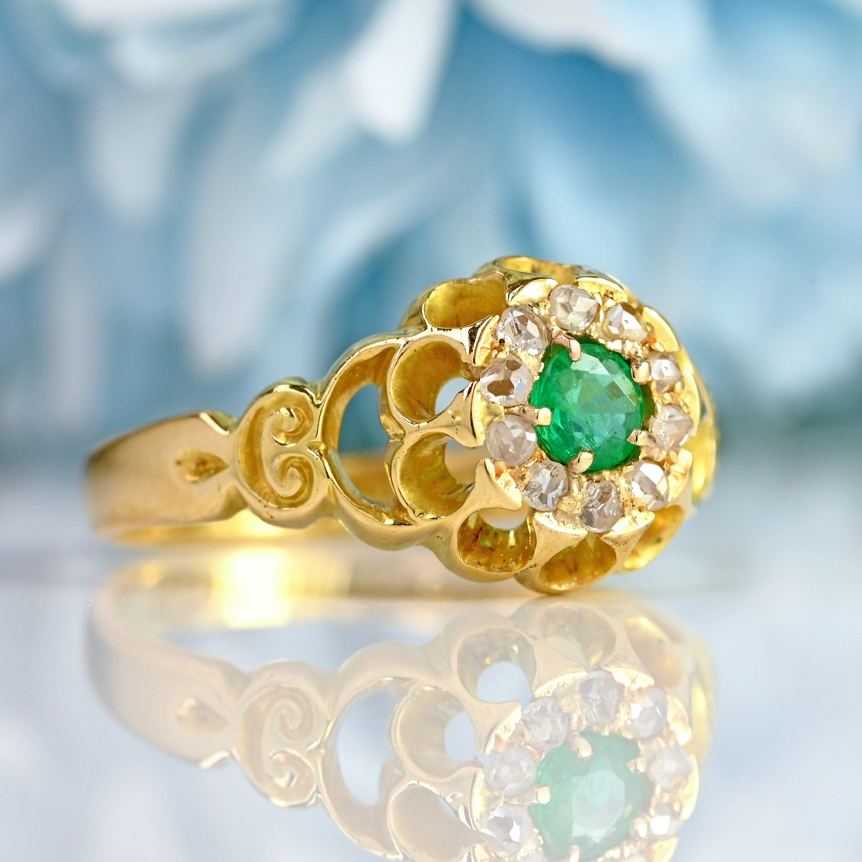 Ellibelle Jewellery Edwardian Emerald & Rose-Cut Diamond 18ct Gold Belcher Ring