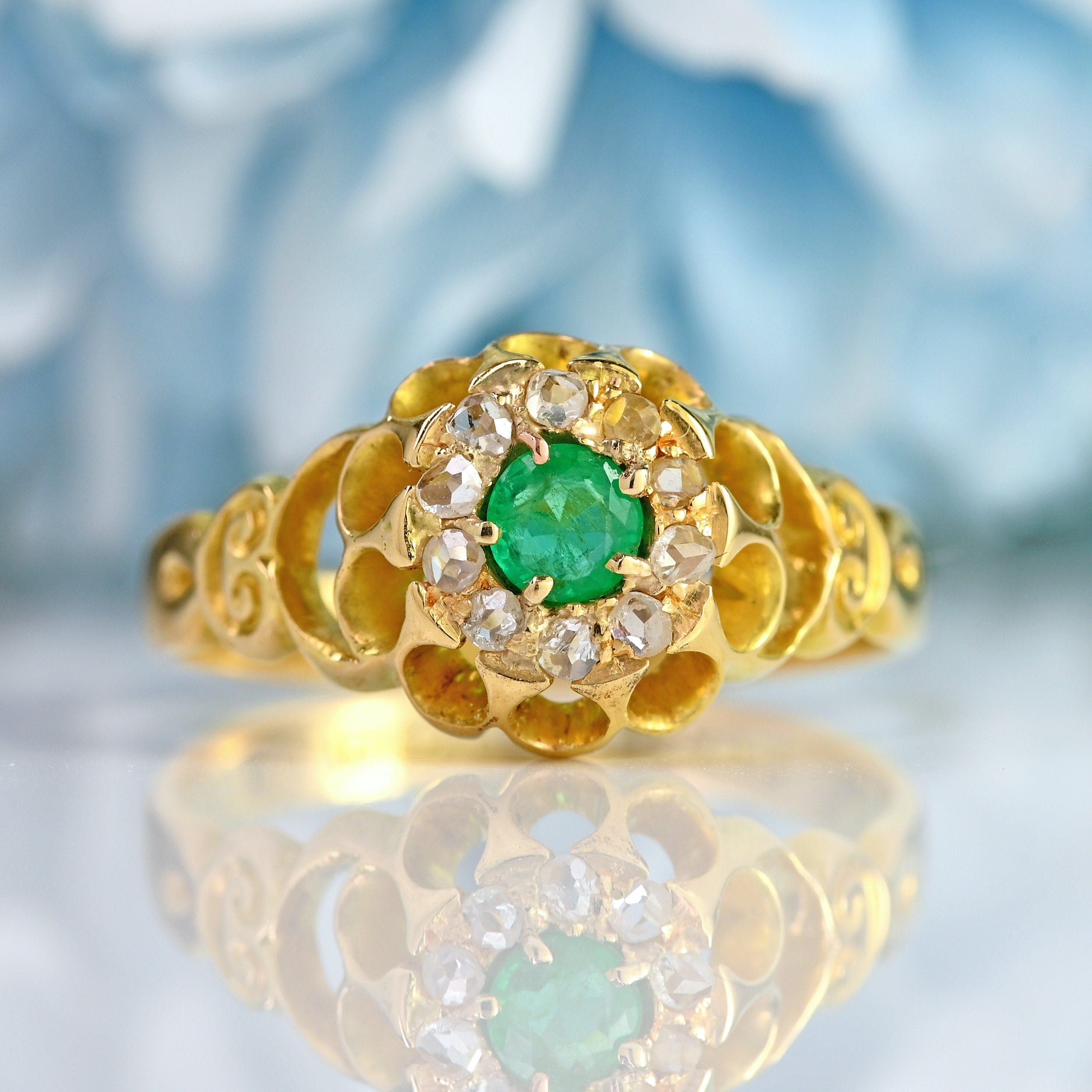 Ellibelle Jewellery Edwardian Emerald & Rose-Cut Diamond 18ct Gold Belcher Ring