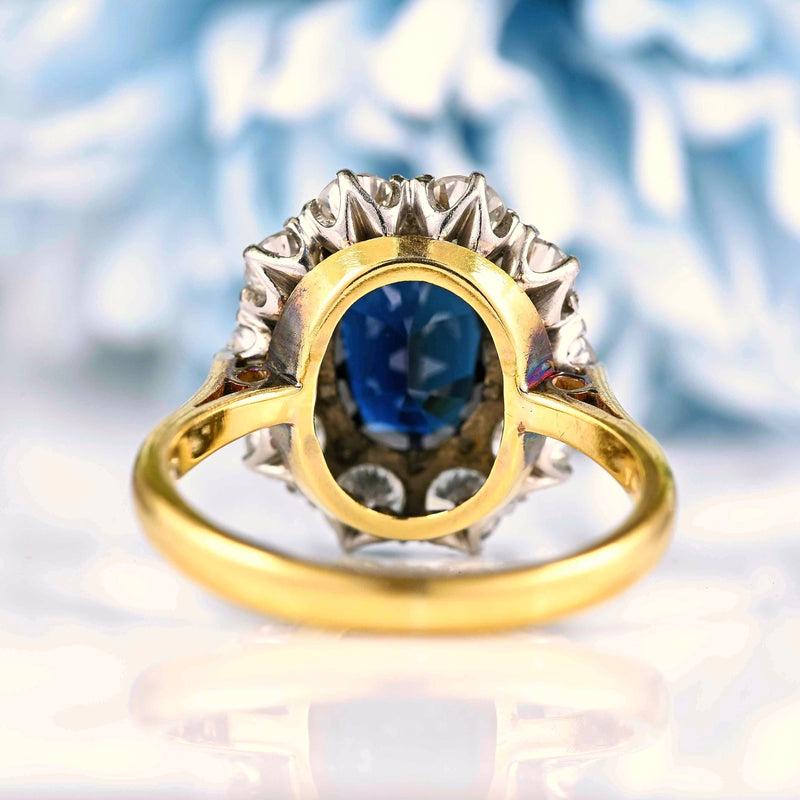 Ellibelle Jewellery Edwardian Sapphire & Diamond 18ct Gold Oval Cluster Ring (2.90ct)