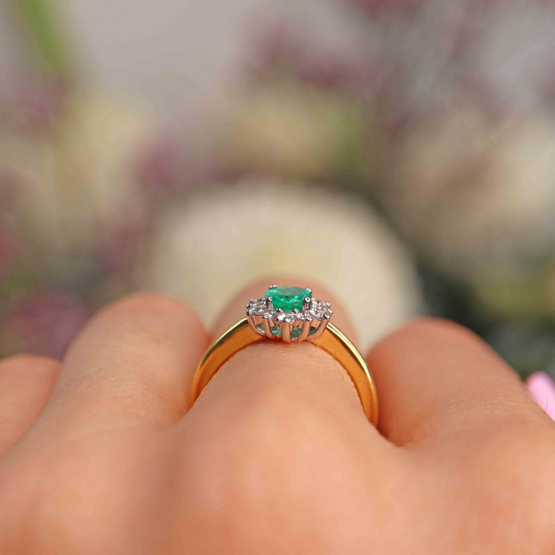 Ellibelle Jewellery Emerald & Diamond 18ct Gold Oval Cluster Ring (0.55cts)