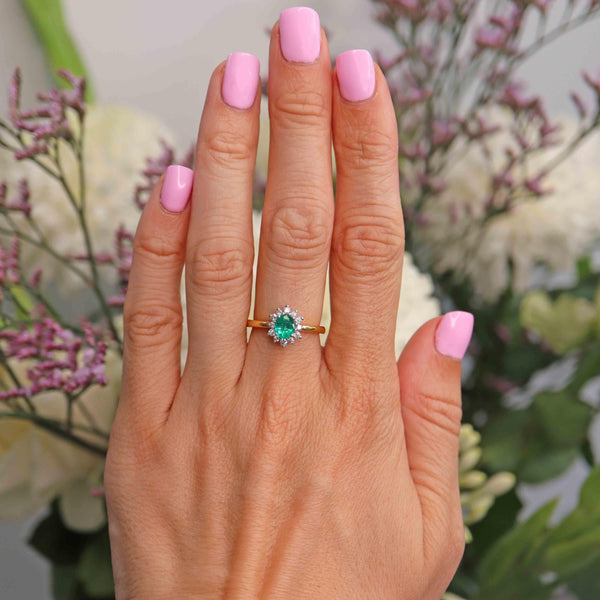 Ellibelle Jewellery Emerald & Diamond 18ct Gold Oval Cluster Ring (0.55cts)