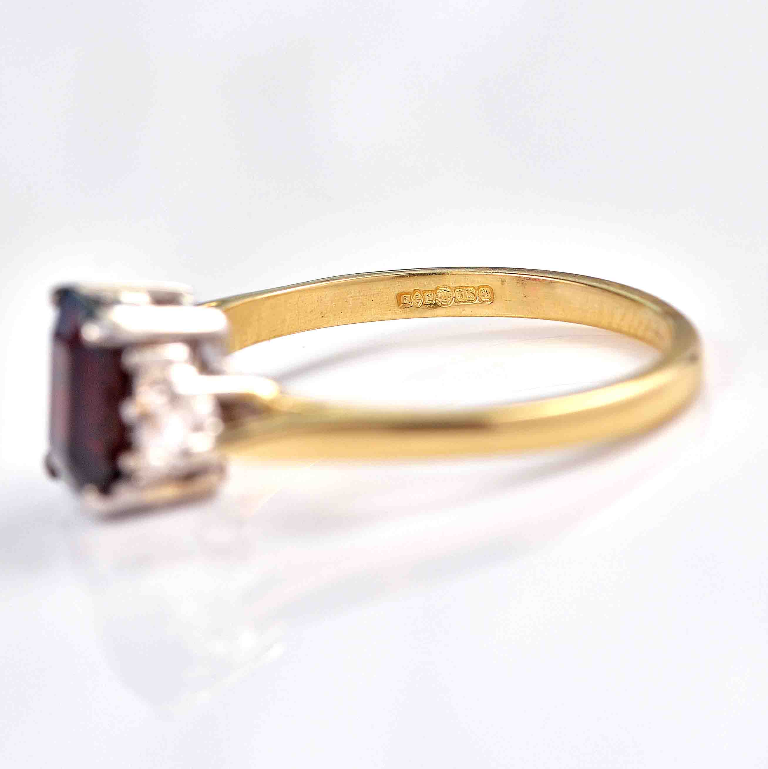 Ellibelle Jewellery Garnet & Diamond 9ct Gold Seven-Stone Ring