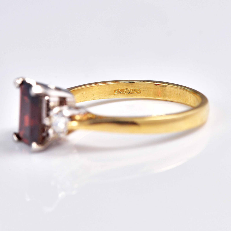Ellibelle Jewellery Garnet & Diamond 9ct Gold Three-Stone Trilogy Ring