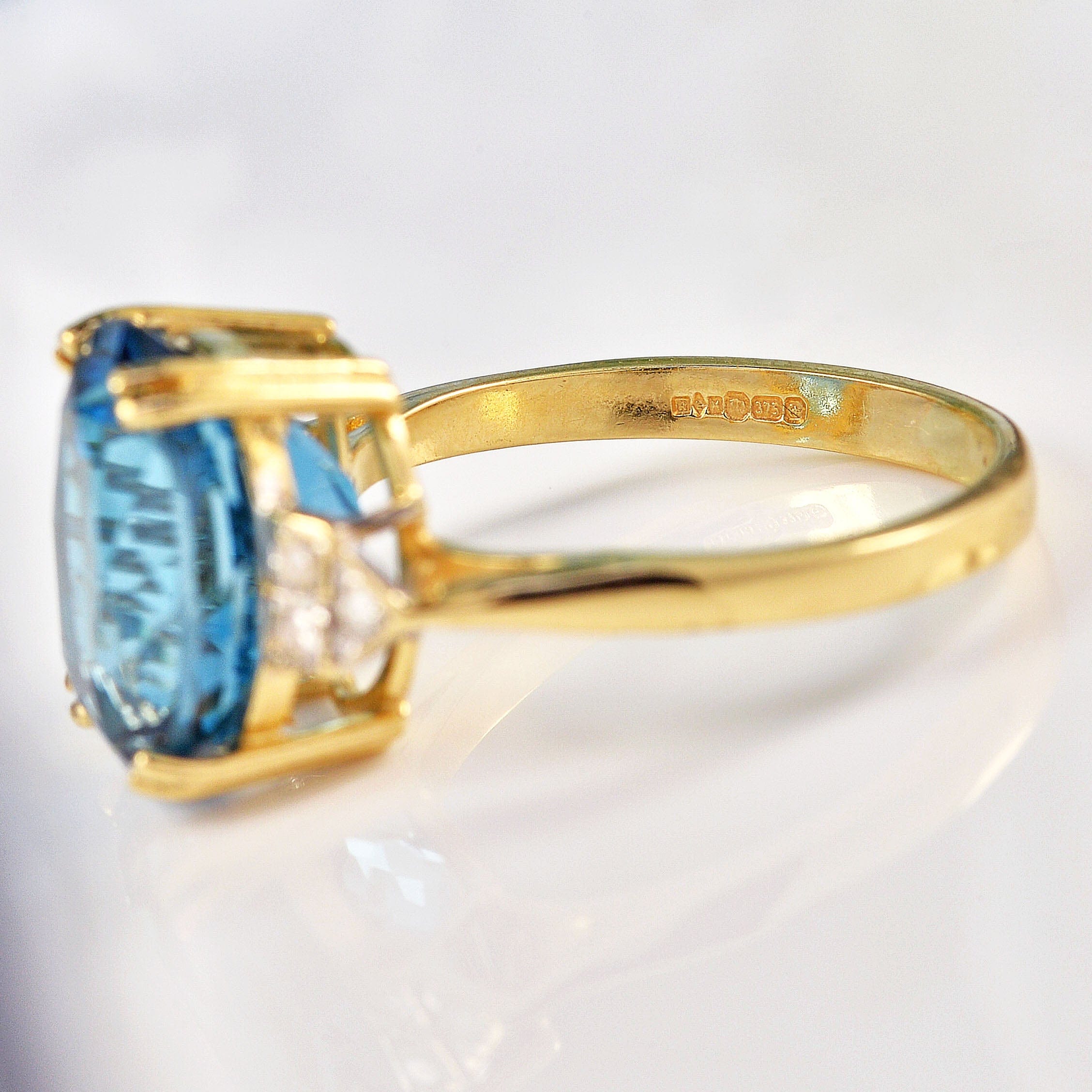 Ellibelle Jewellery London Blue Topaz & Diamond 9ct Gold Dress Ring (6.80ct)