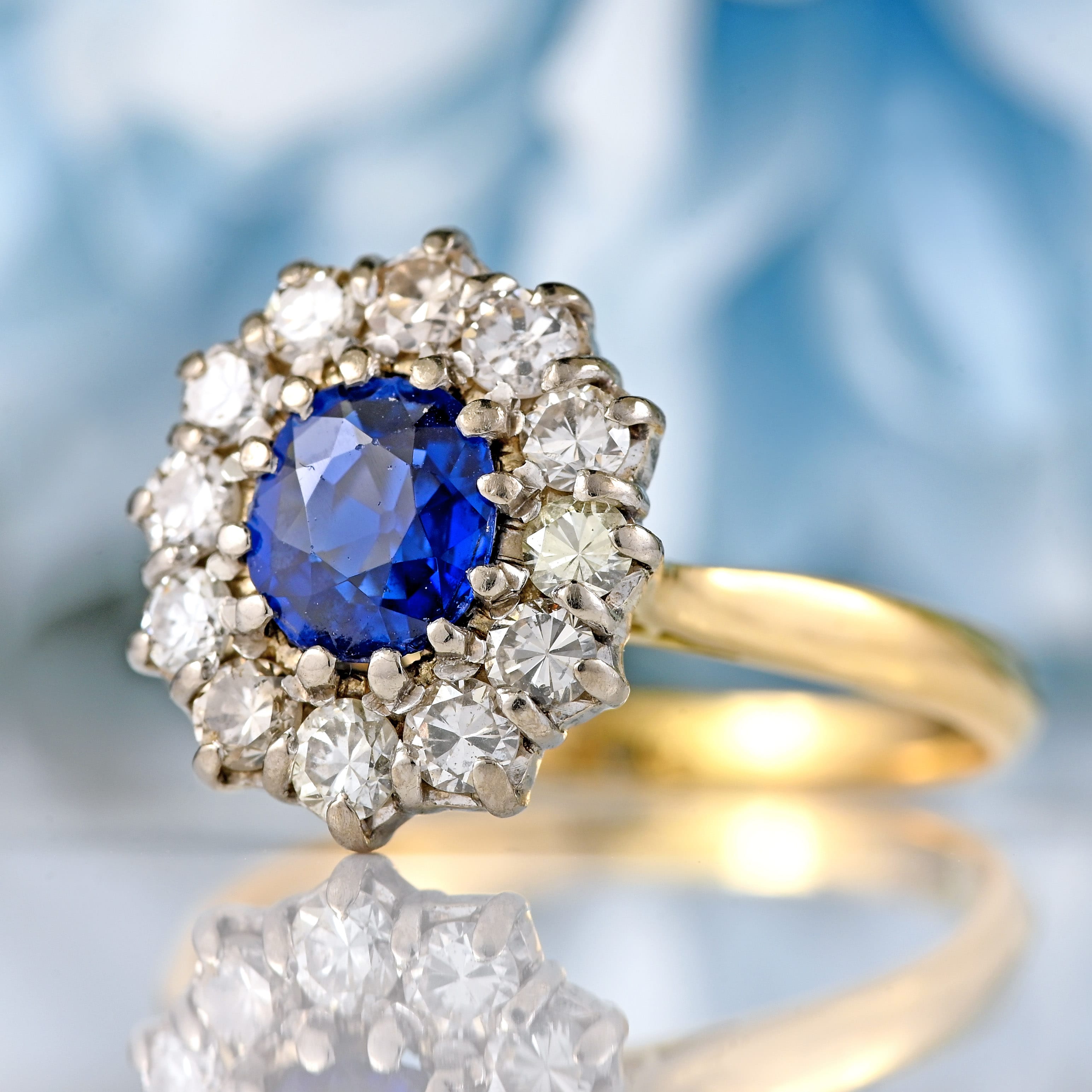 Ellibelle Jewellery Mid-Century Sapphire & Diamond 18ct Gold Cluster Ring