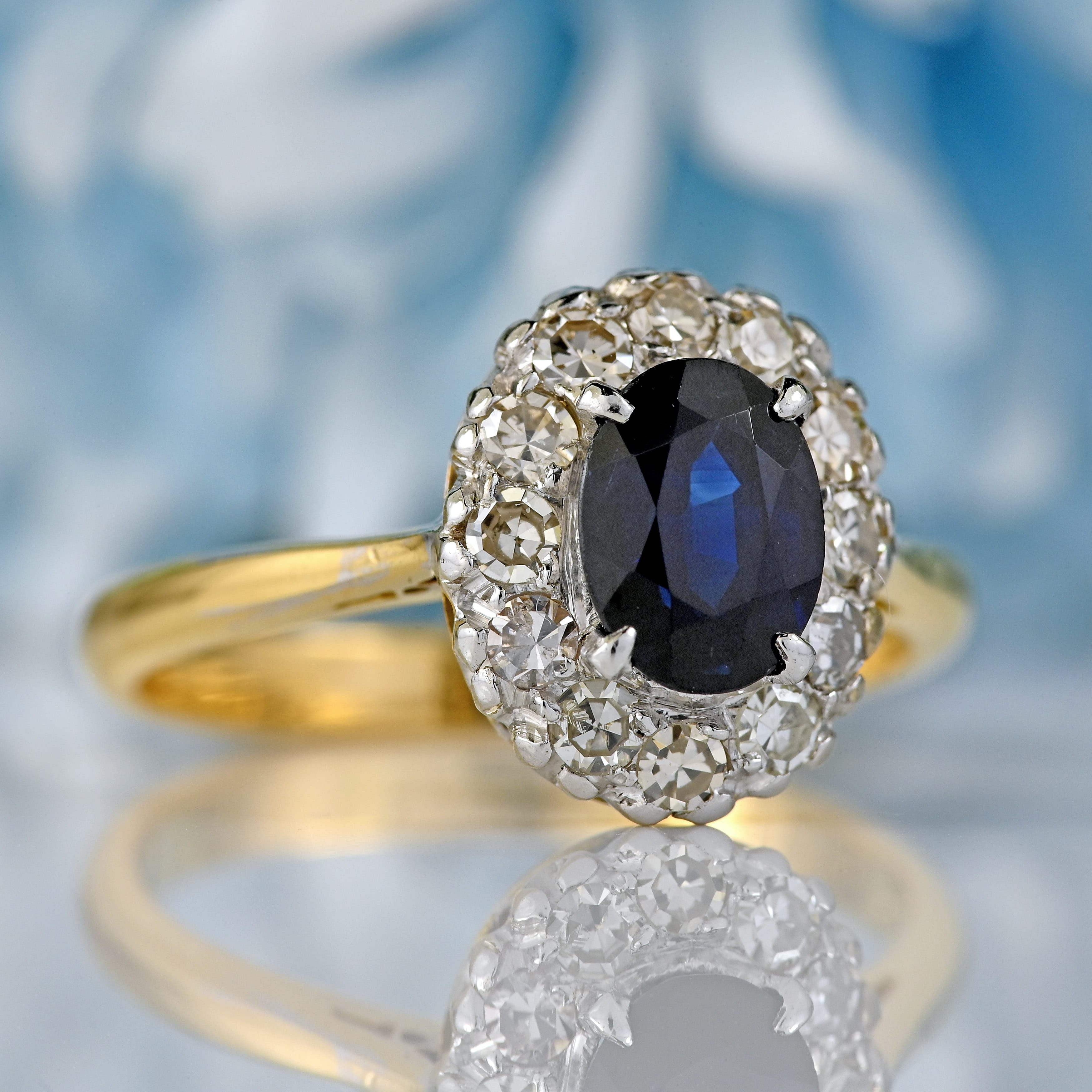 Ellibelle Jewellery Mid-Century Sapphire & Diamond 18ct Gold Platinum Cluster Ring