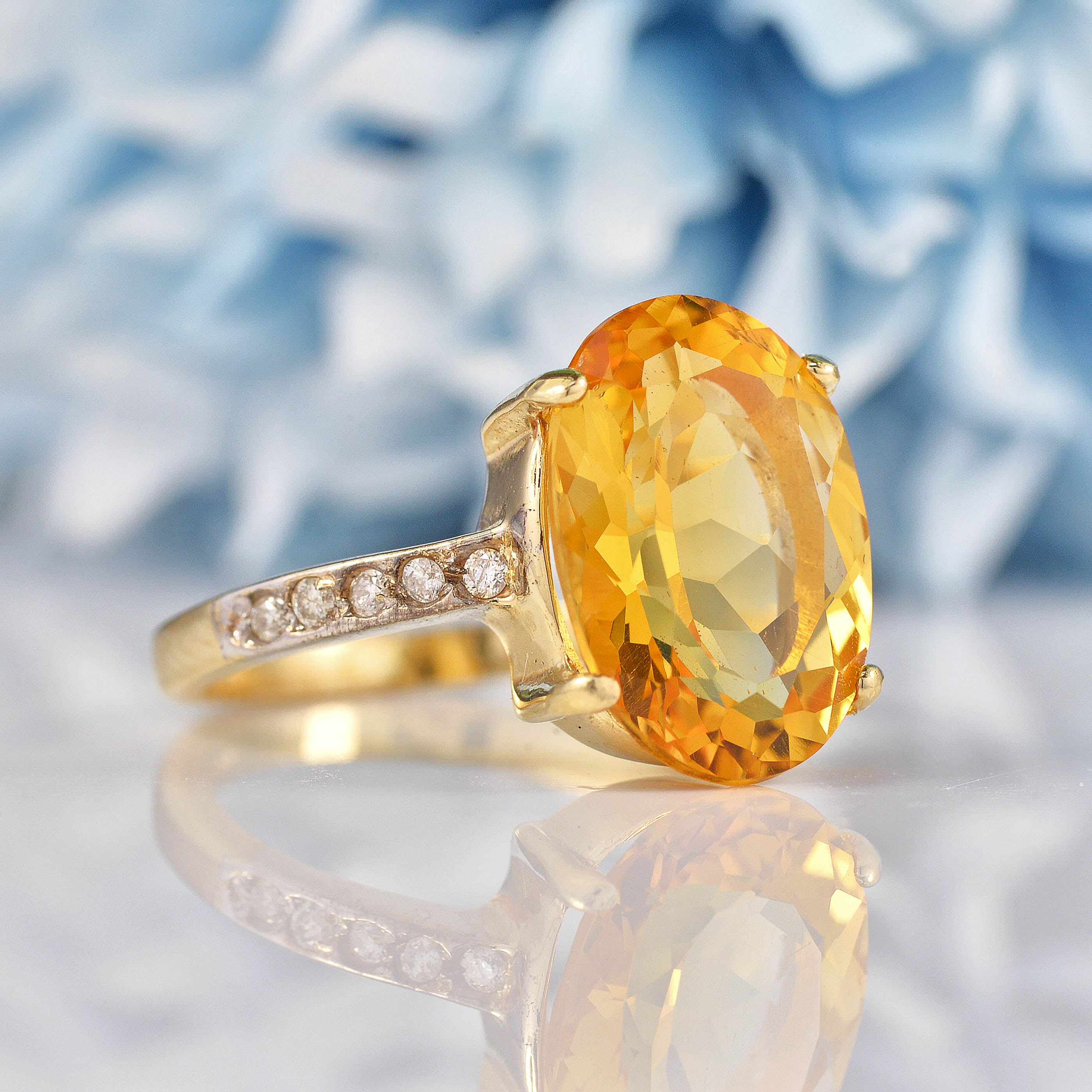 Ellibelle Jewellery Oval Citrine & Diamond 9ct Gold Dress Ring (4.80ct)